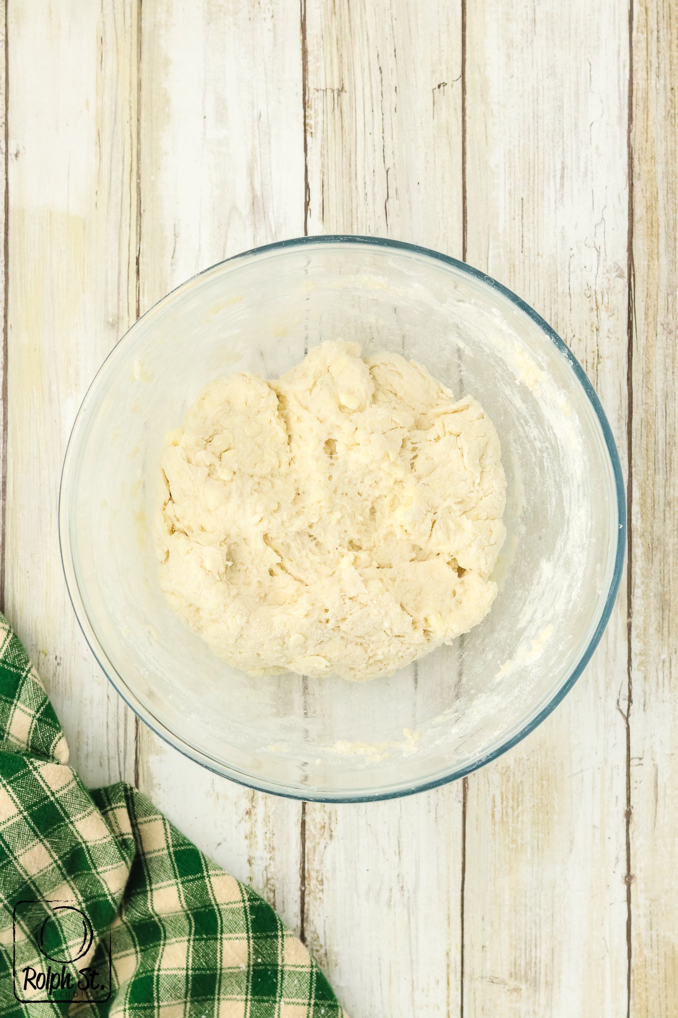Exclusive Apple Cheddar Scones