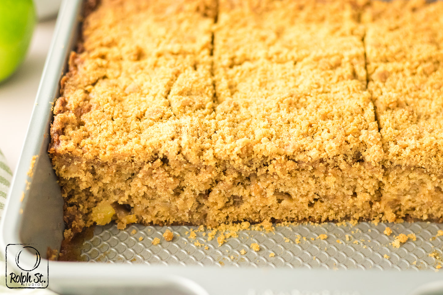 Exclusive Apple Streusel Coffee Cake