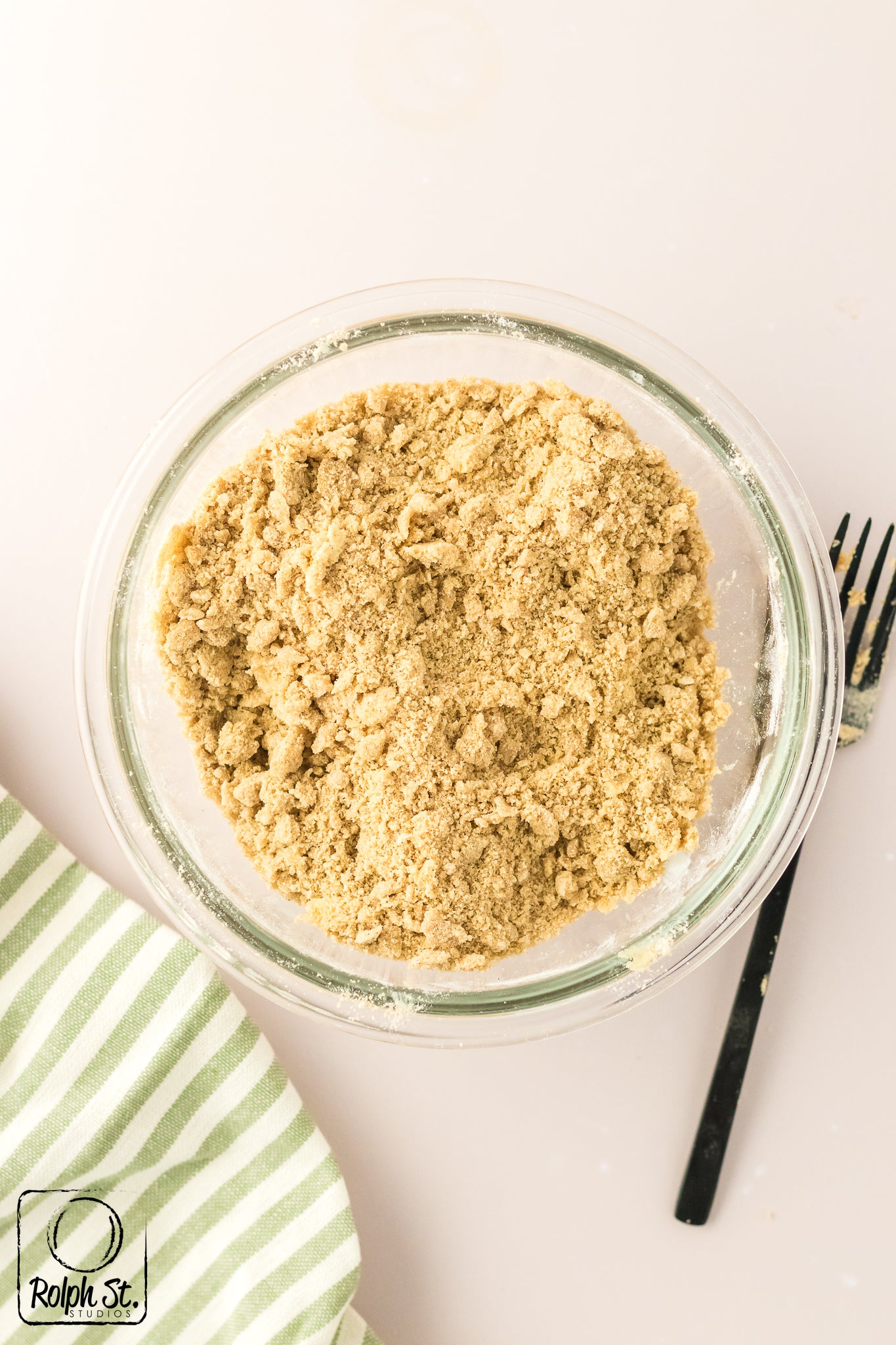Exclusive Apple Streusel Coffee Cake