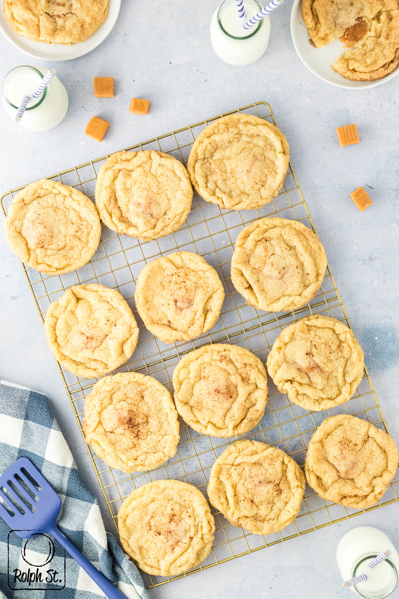 Exclusive Caramel Stuffed Snickerdoodles