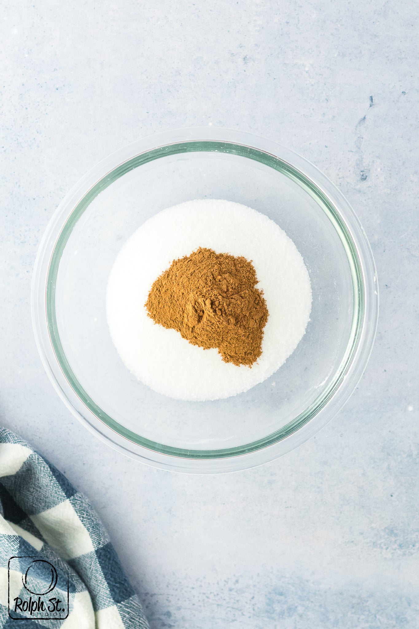 Exclusive Caramel Stuffed Snickerdoodles
