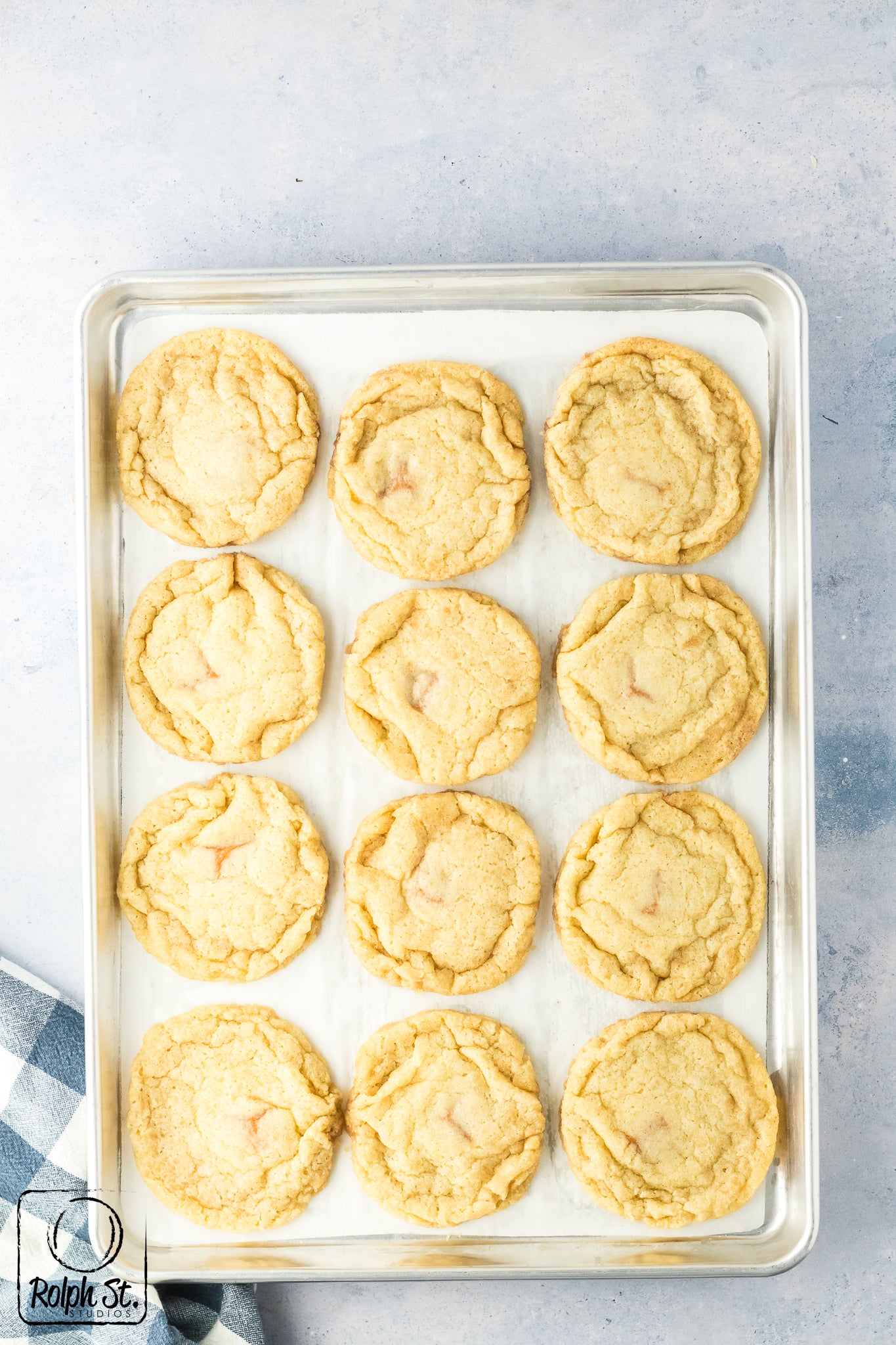 Exclusive Caramel Stuffed Snickerdoodles