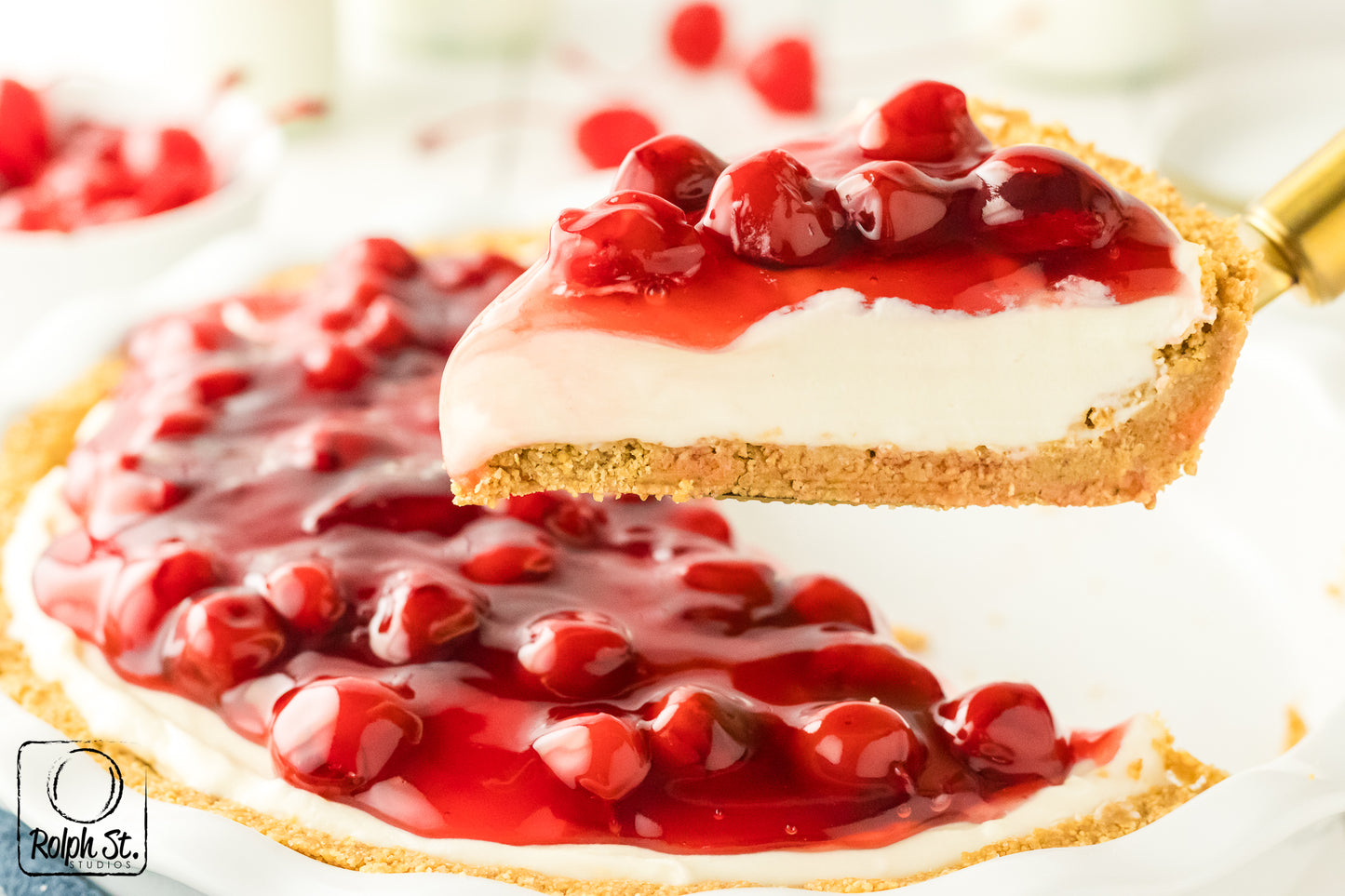 Exclusive No-Bake Cherry Cheesecake