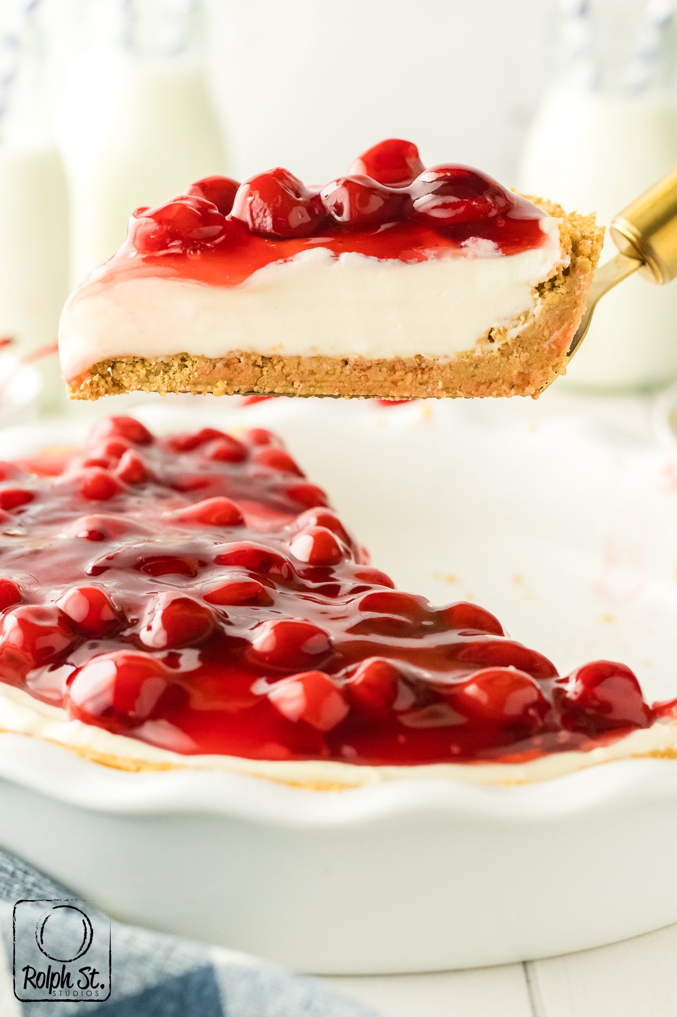 Exclusive No-Bake Cherry Cheesecake
