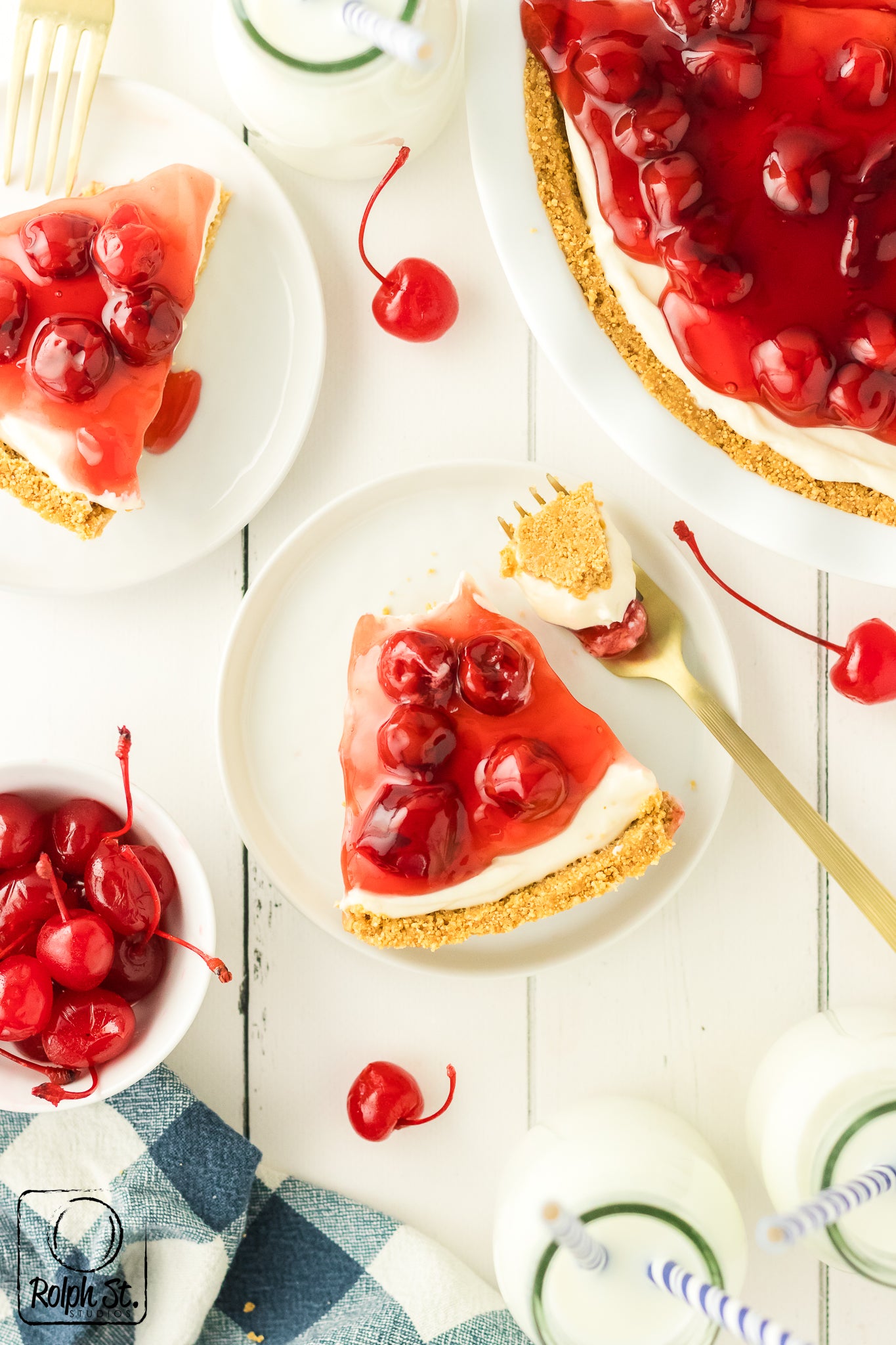 Exclusive No-Bake Cherry Cheesecake