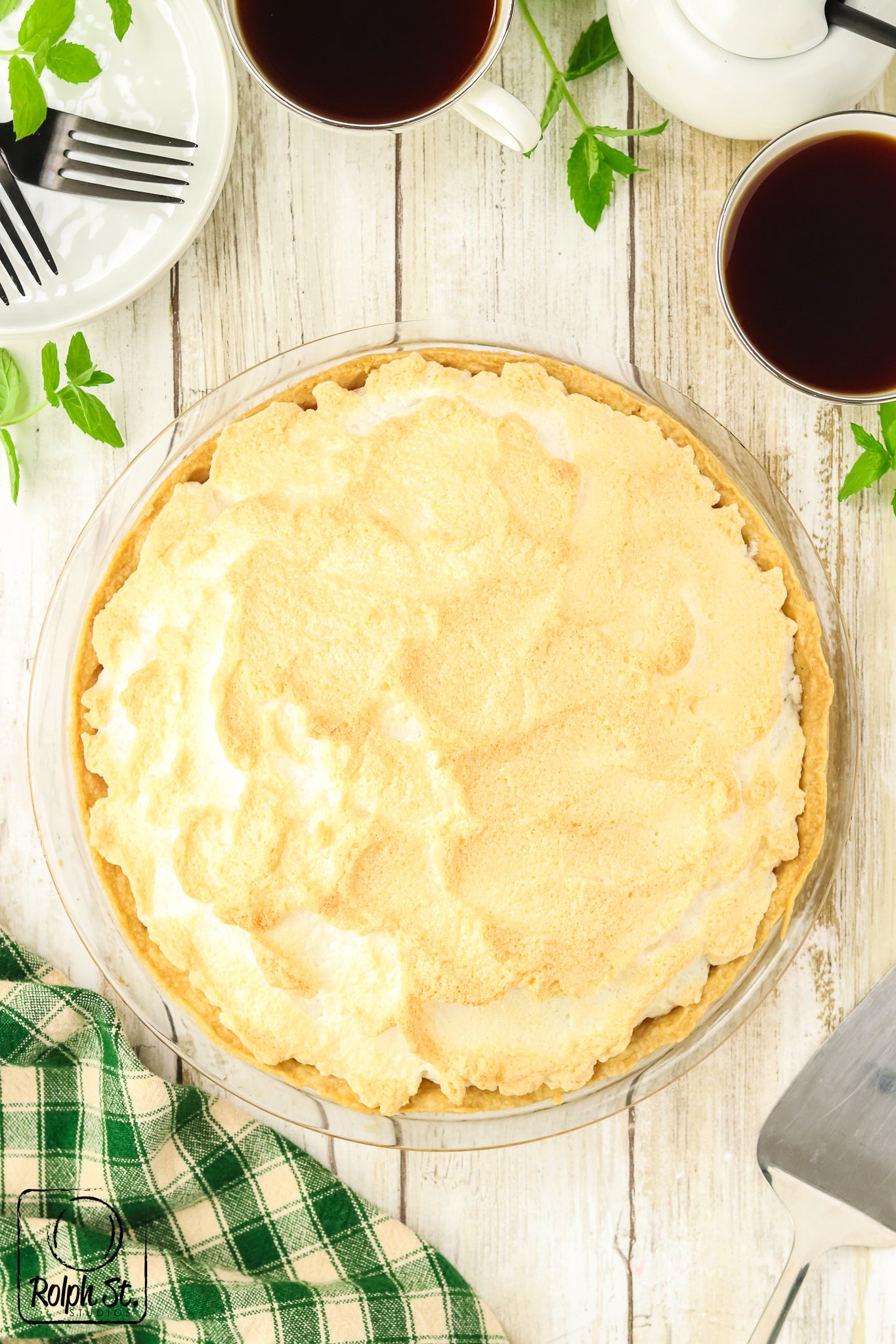 Exclusive Cranberry Meringue Pie