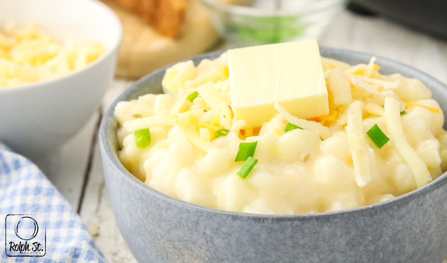 Exclusive Instant Pot Cheesy Grits
