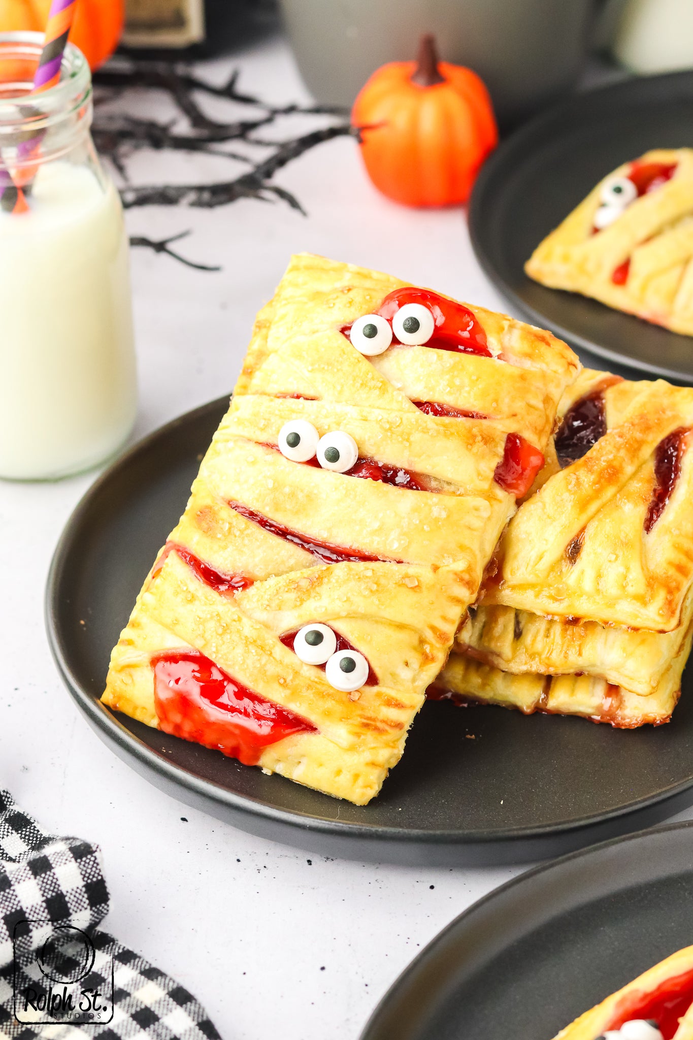 Exclusive Mummy Puff Pastries