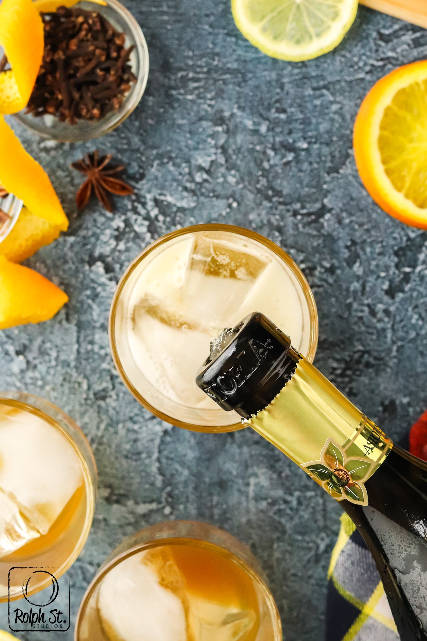 Exclusive Spiced Bourbon Fizz - Mini Session