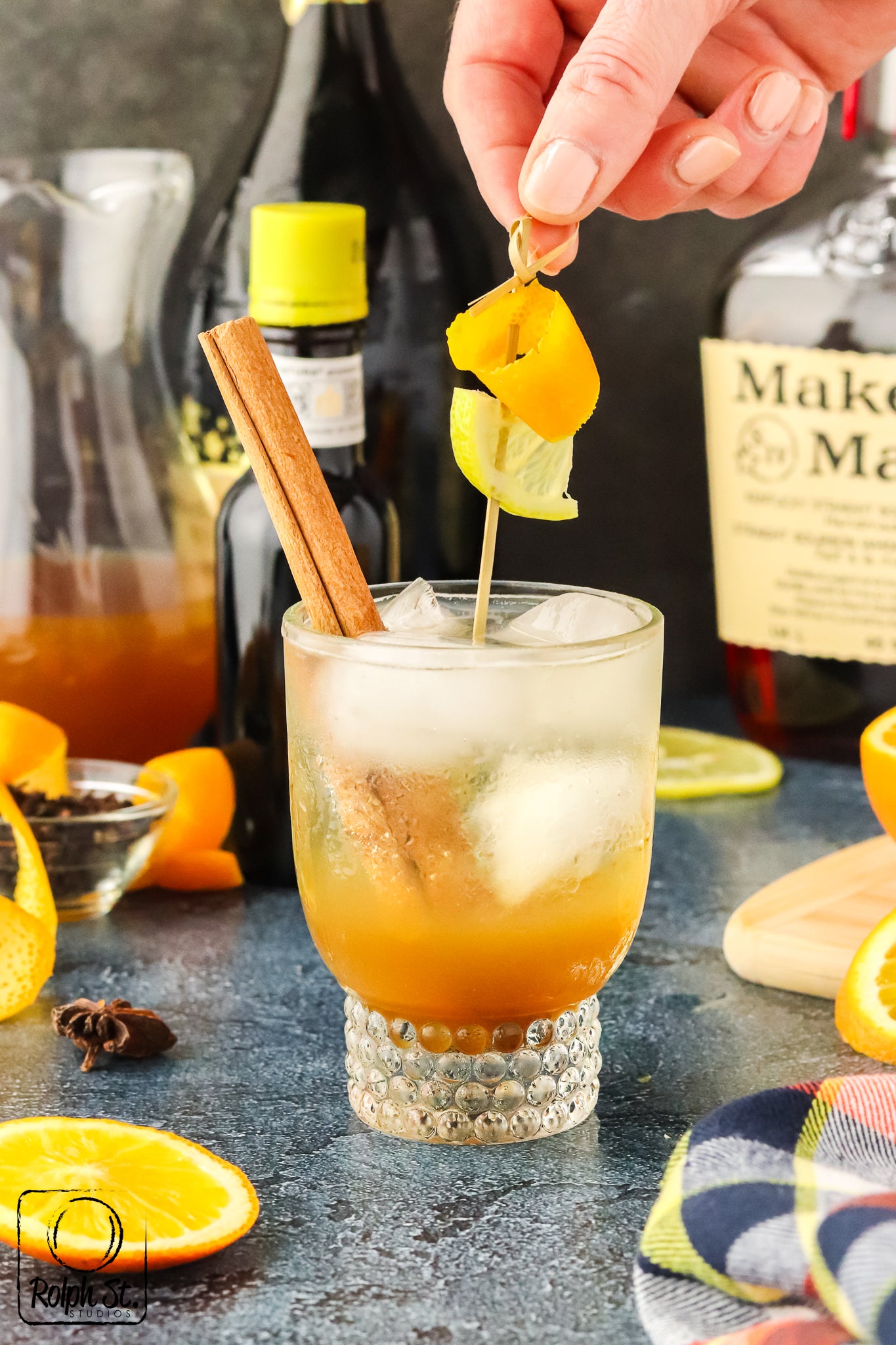 Exclusive Spiced Bourbon Fizz - Mini Session