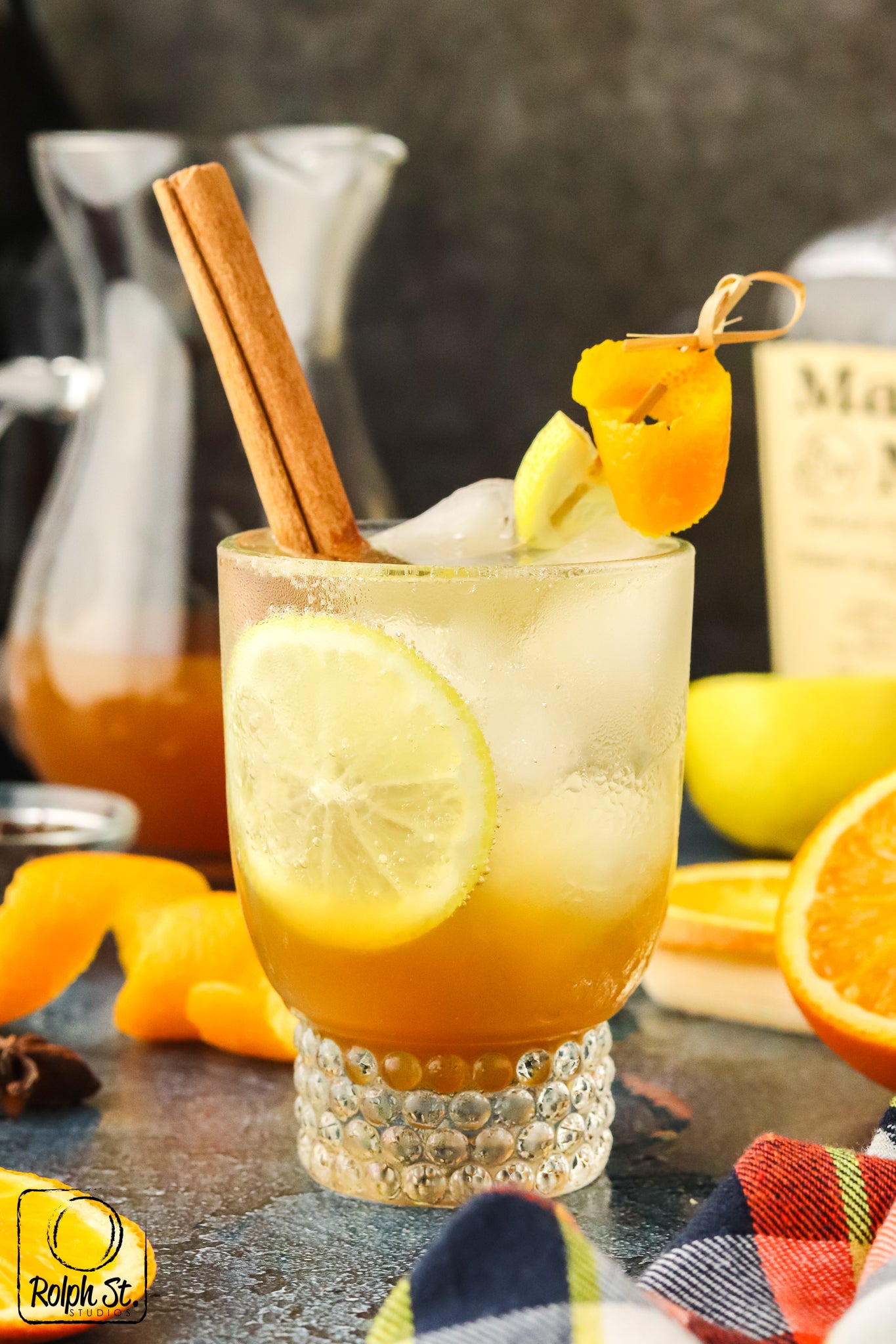 Exclusive Spiced Bourbon Fizz - Mini Session