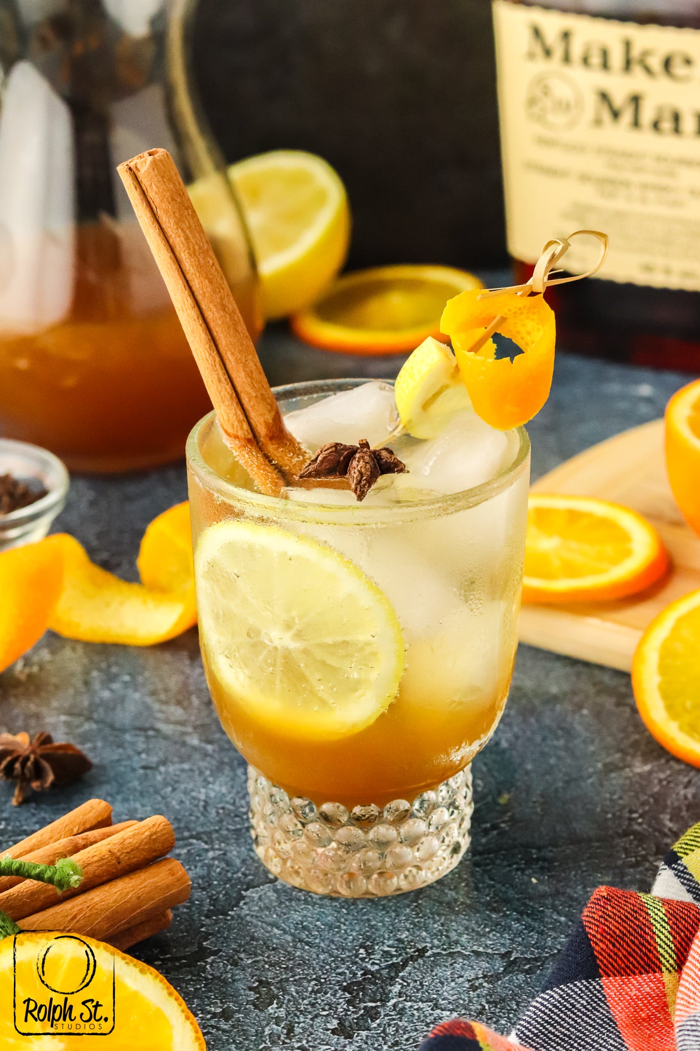 Exclusive Spiced Bourbon Fizz - Mini Session