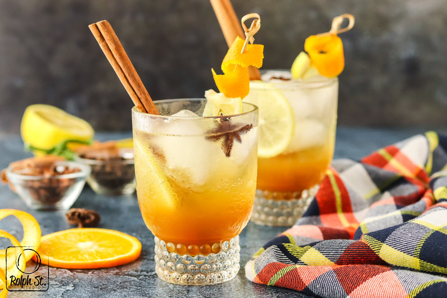 Exclusive Spiced Bourbon Fizz - Mini Session