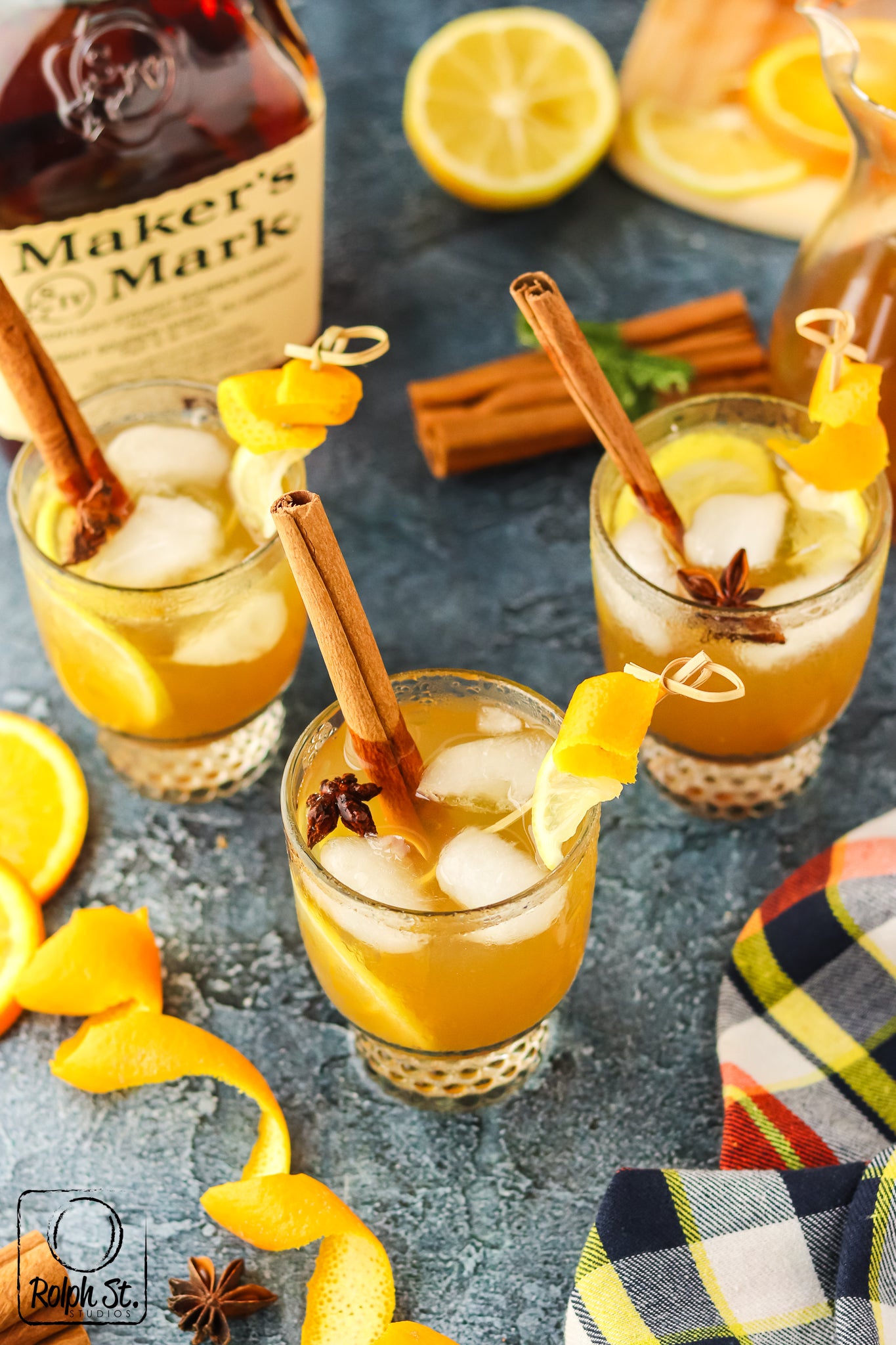 Exclusive Spiced Bourbon Fizz - Mini Session