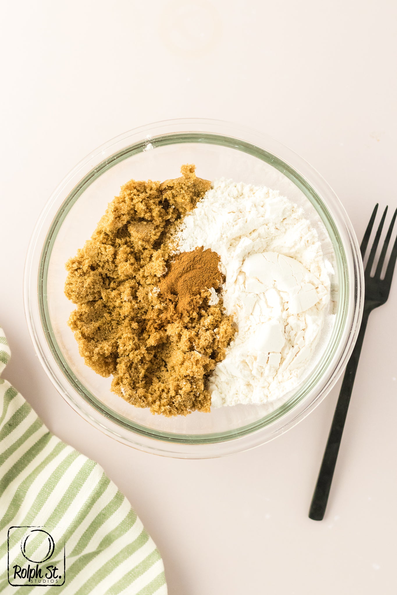 Exclusive Apple Streusel Coffee Cake