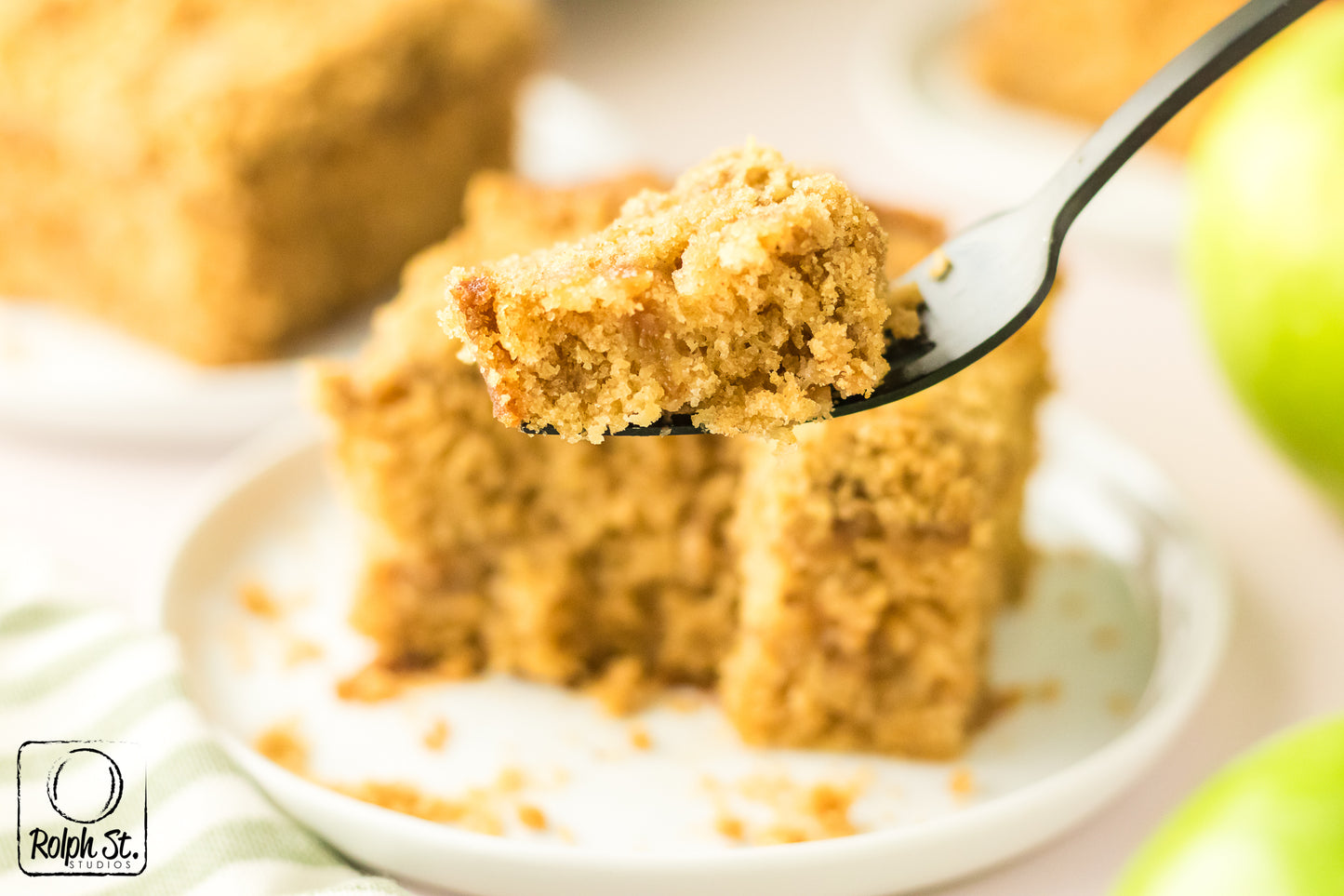 Exclusive Apple Streusel Coffee Cake