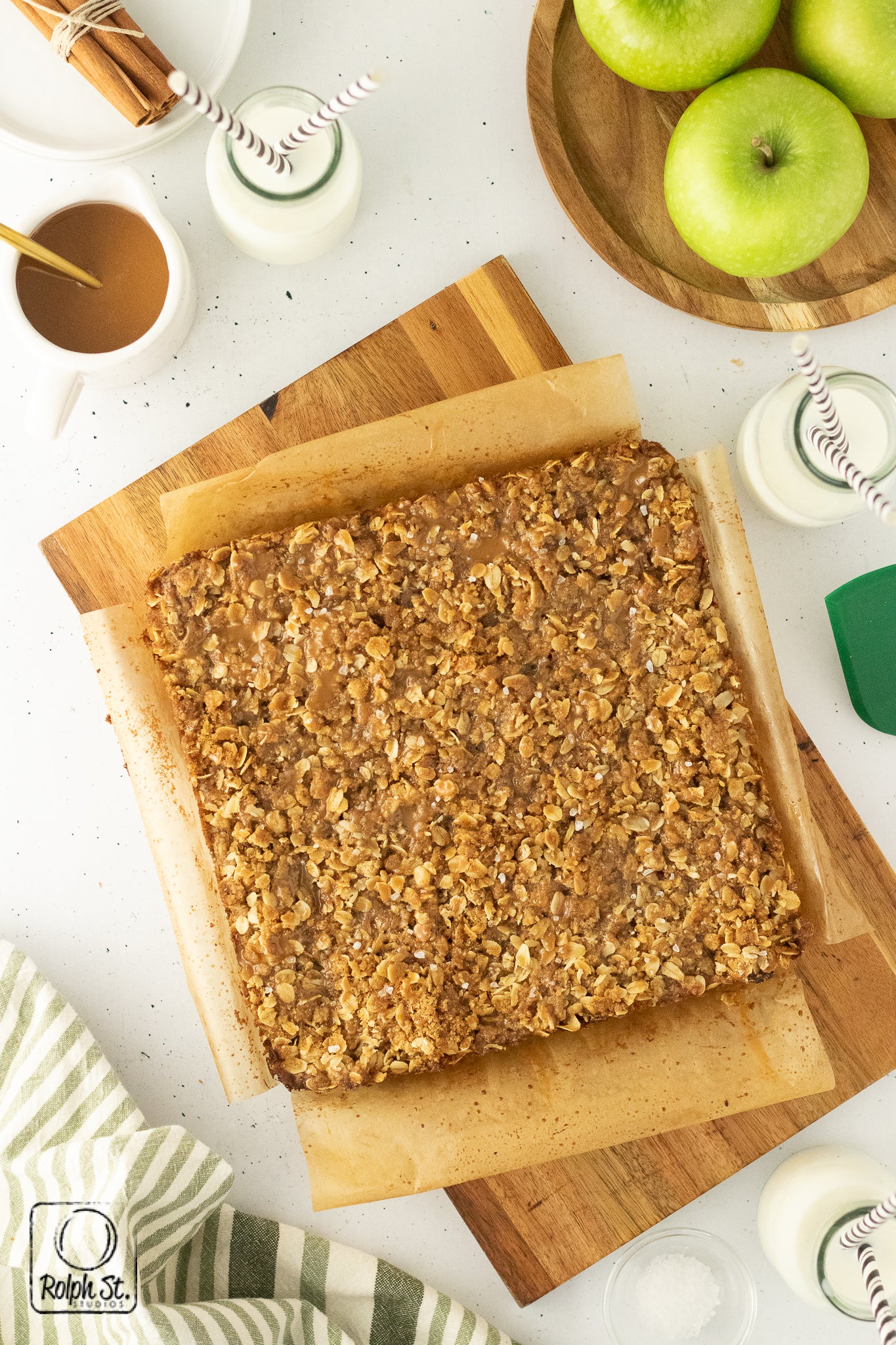 Exclusive Apple Pie Bars