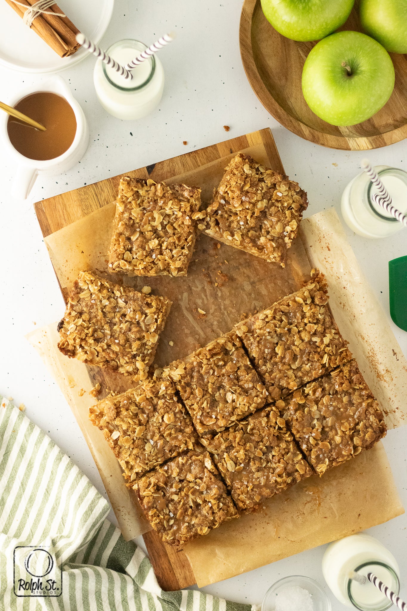 Exclusive Apple Pie Bars