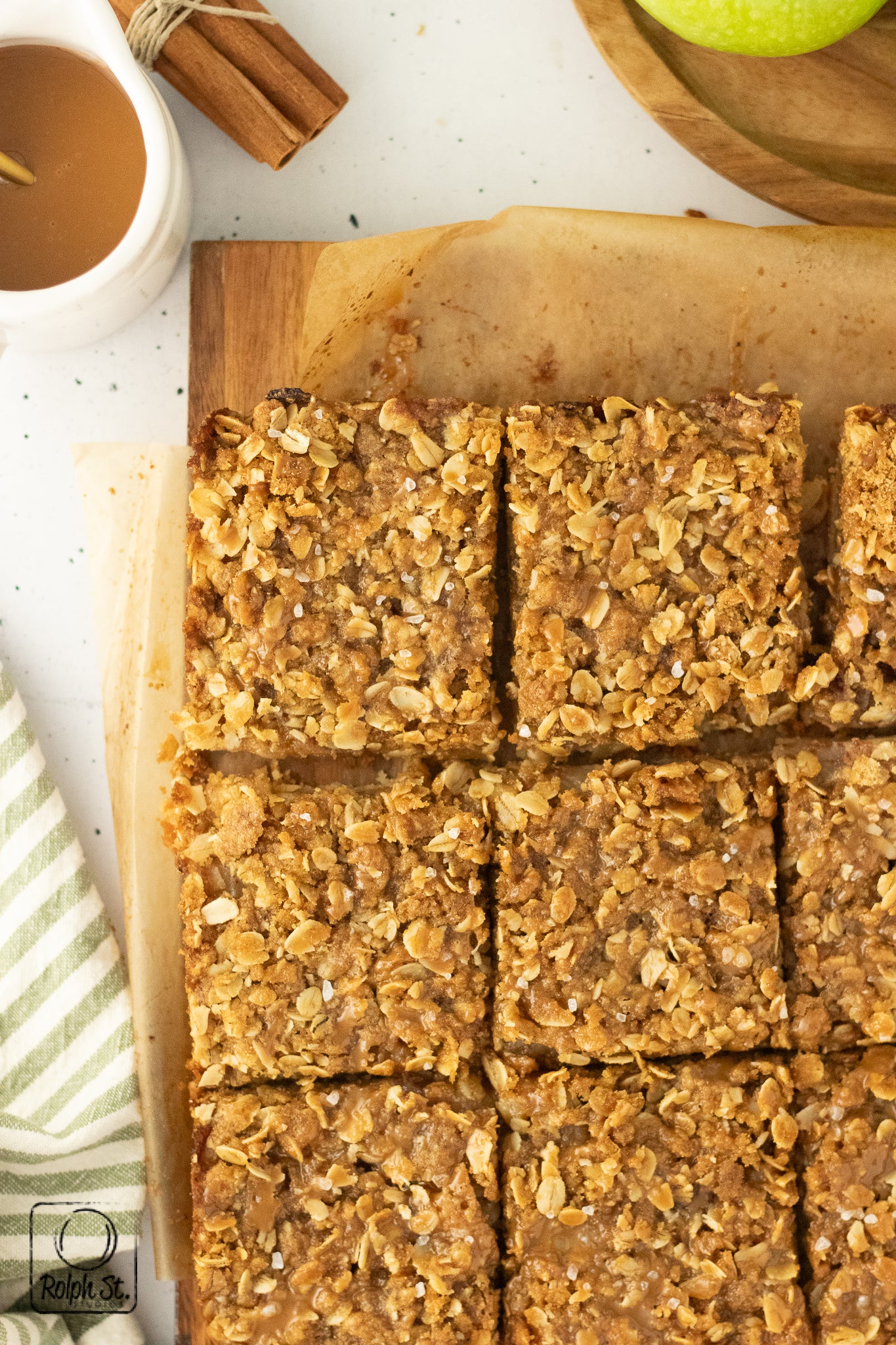 Exclusive Apple Pie Bars