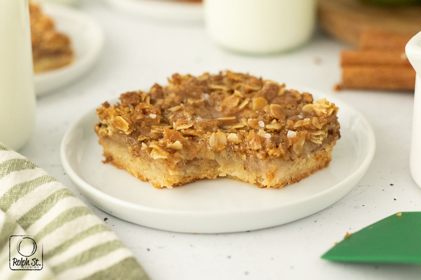 Exclusive Apple Pie Bars