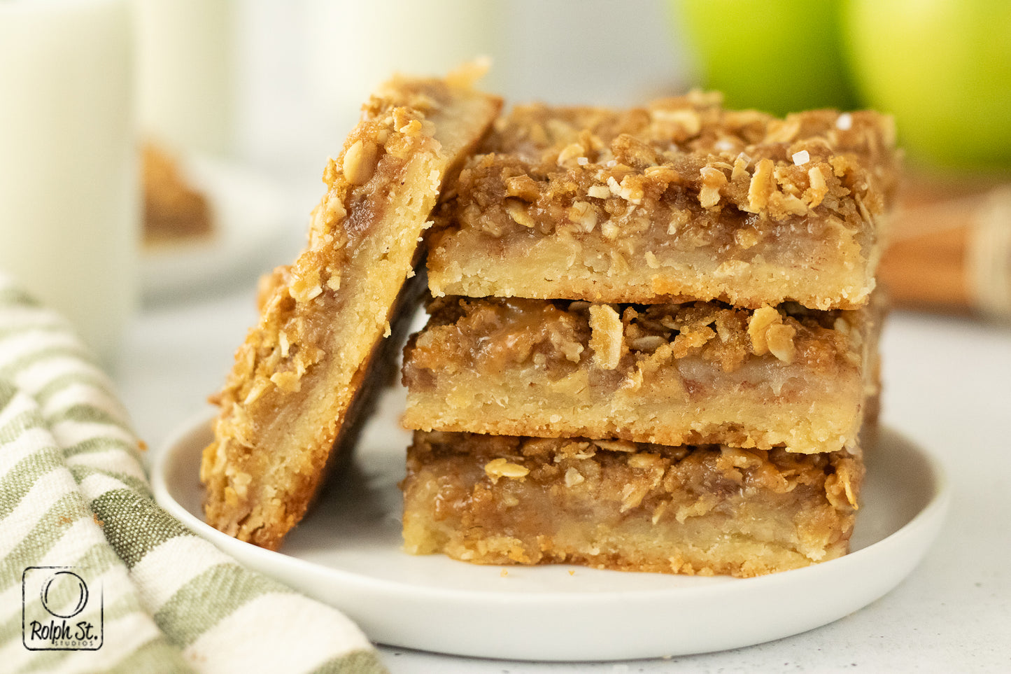 Exclusive Apple Pie Bars
