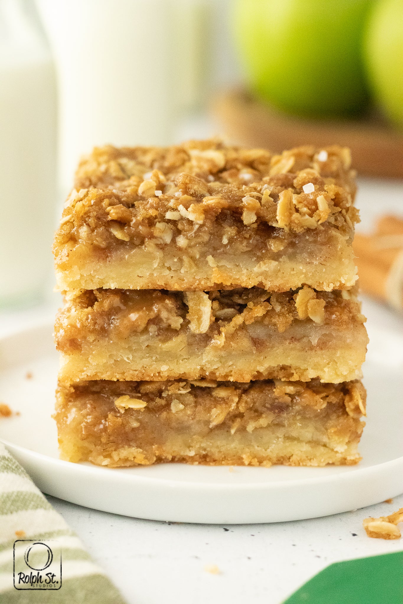 Exclusive Apple Pie Bars