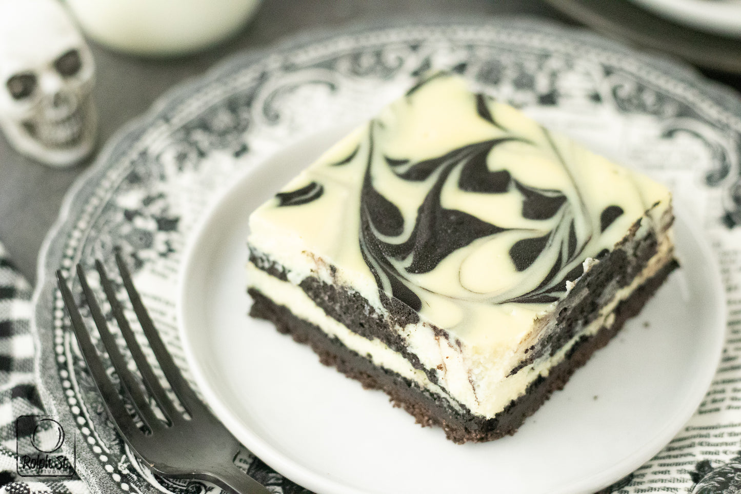 Exclusive Black Velvet Swirl Cheesecake Bars