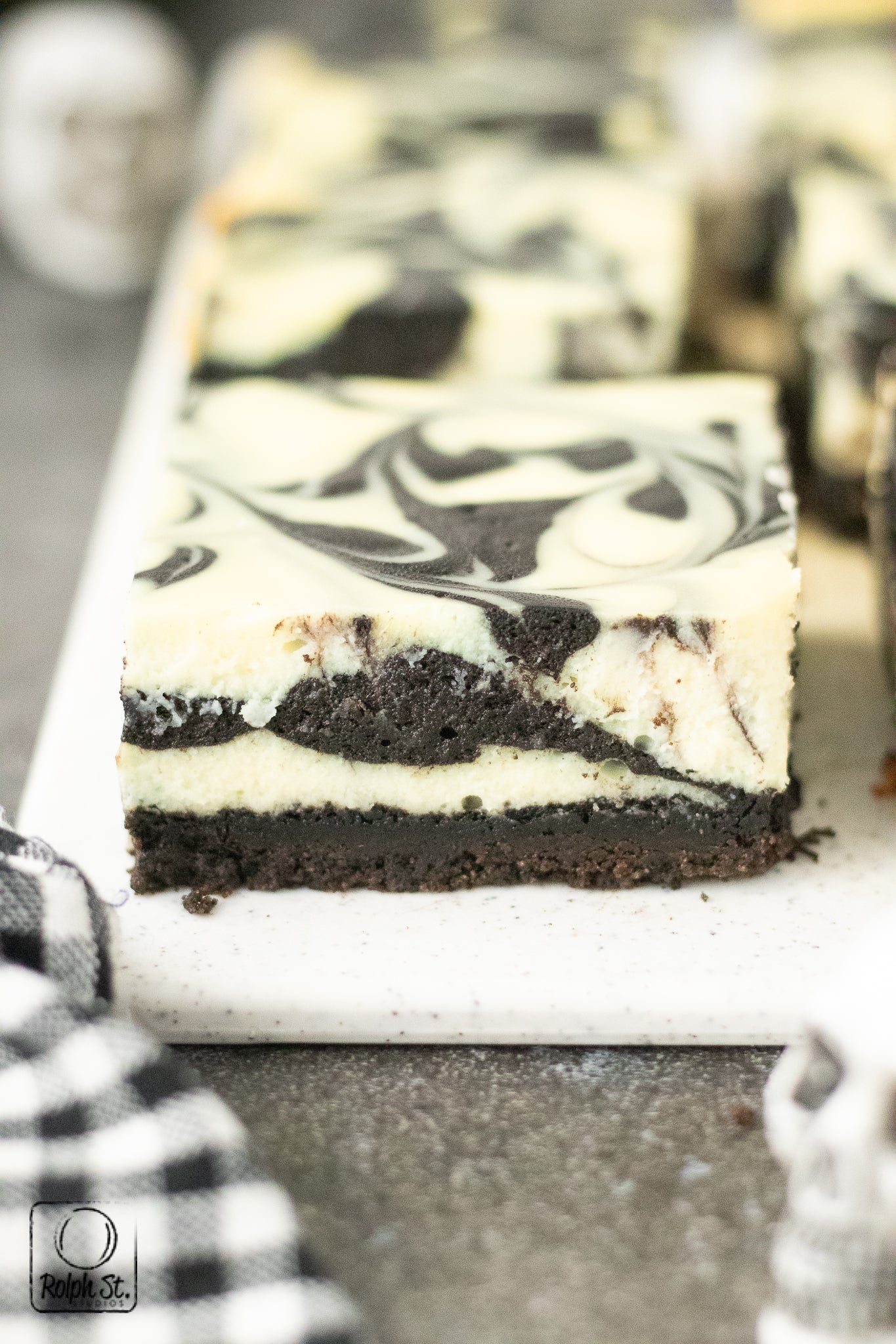 Exclusive Black Velvet Swirl Cheesecake Bars
