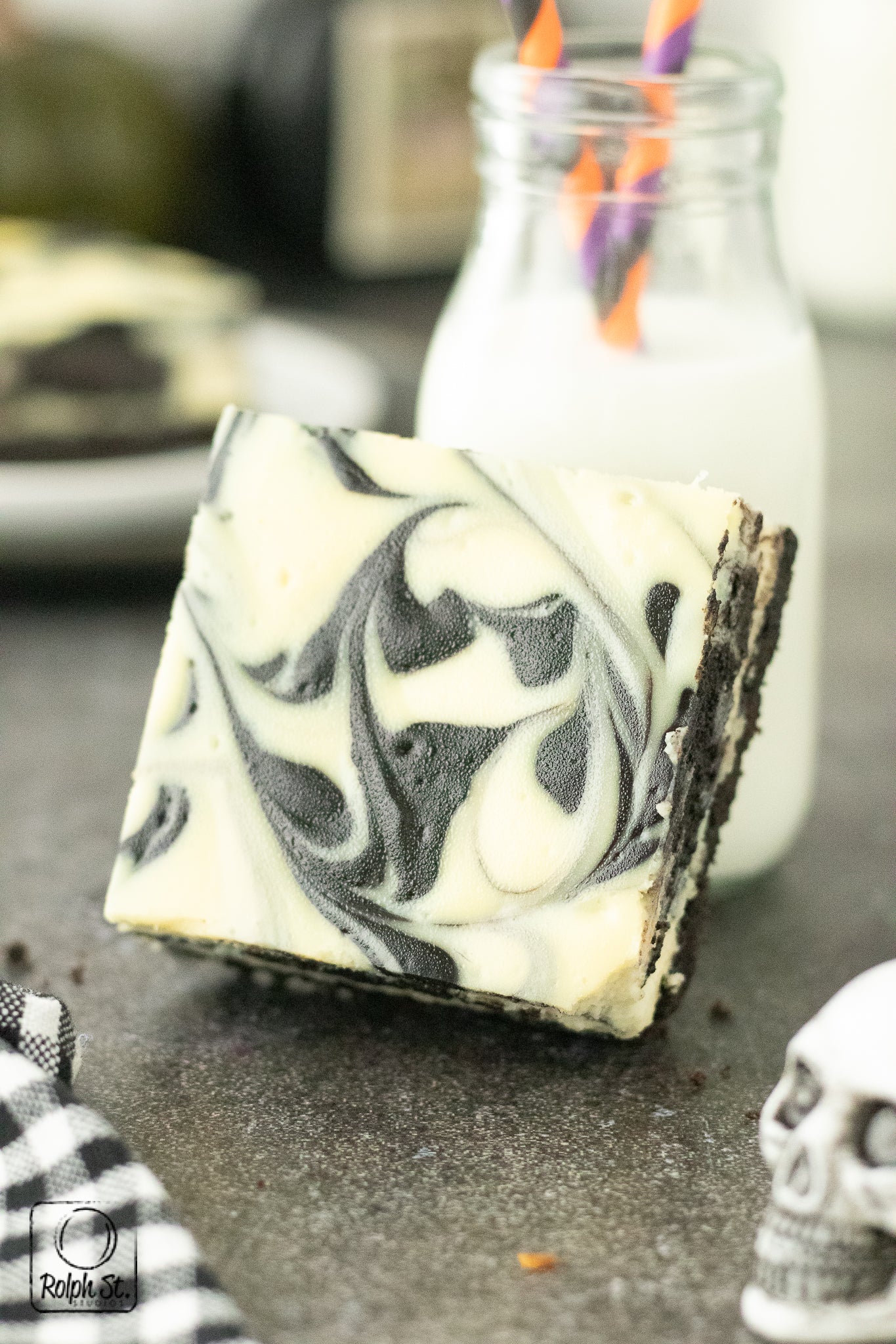 Exclusive Black Velvet Swirl Cheesecake Bars