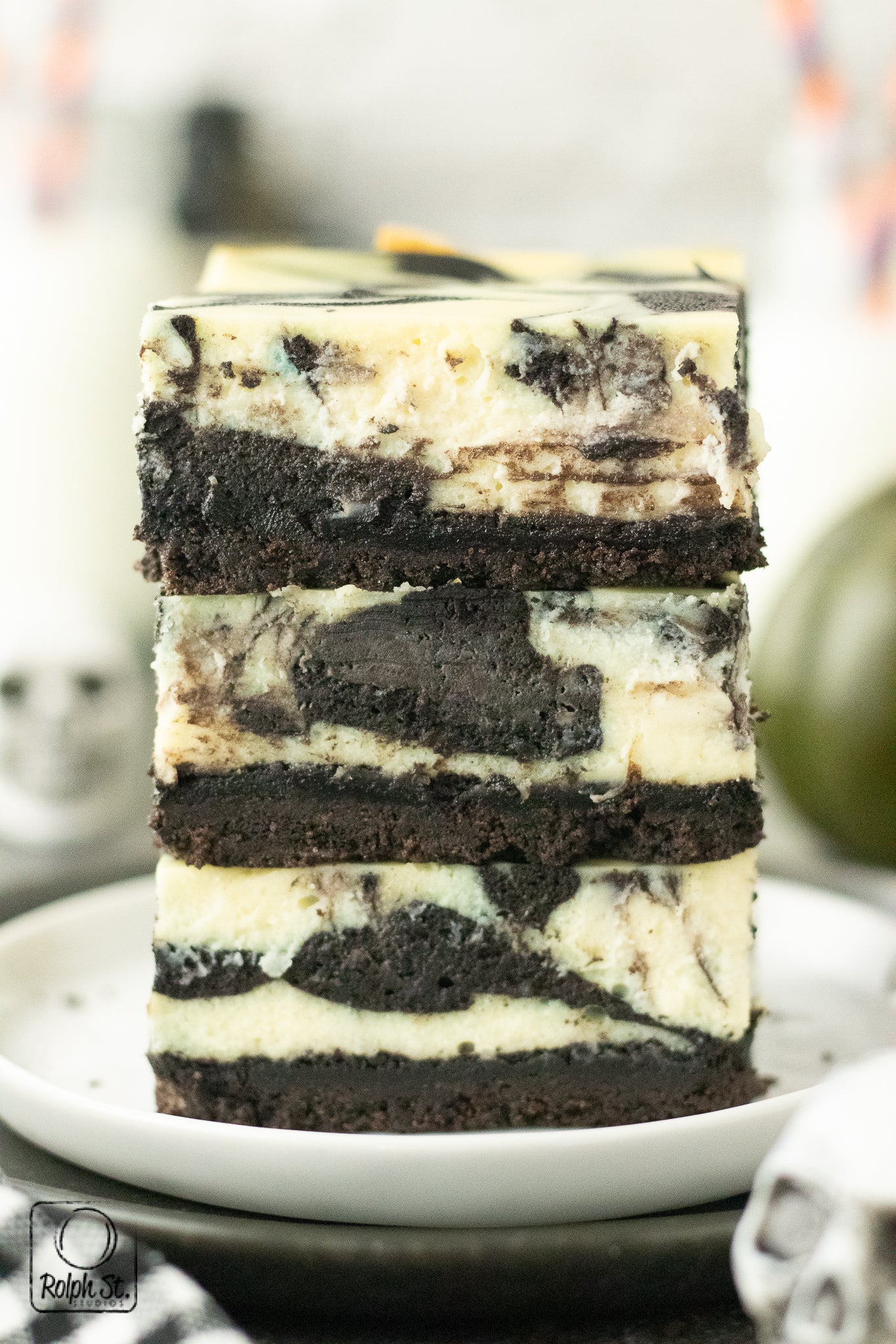 Exclusive Black Velvet Swirl Cheesecake Bars