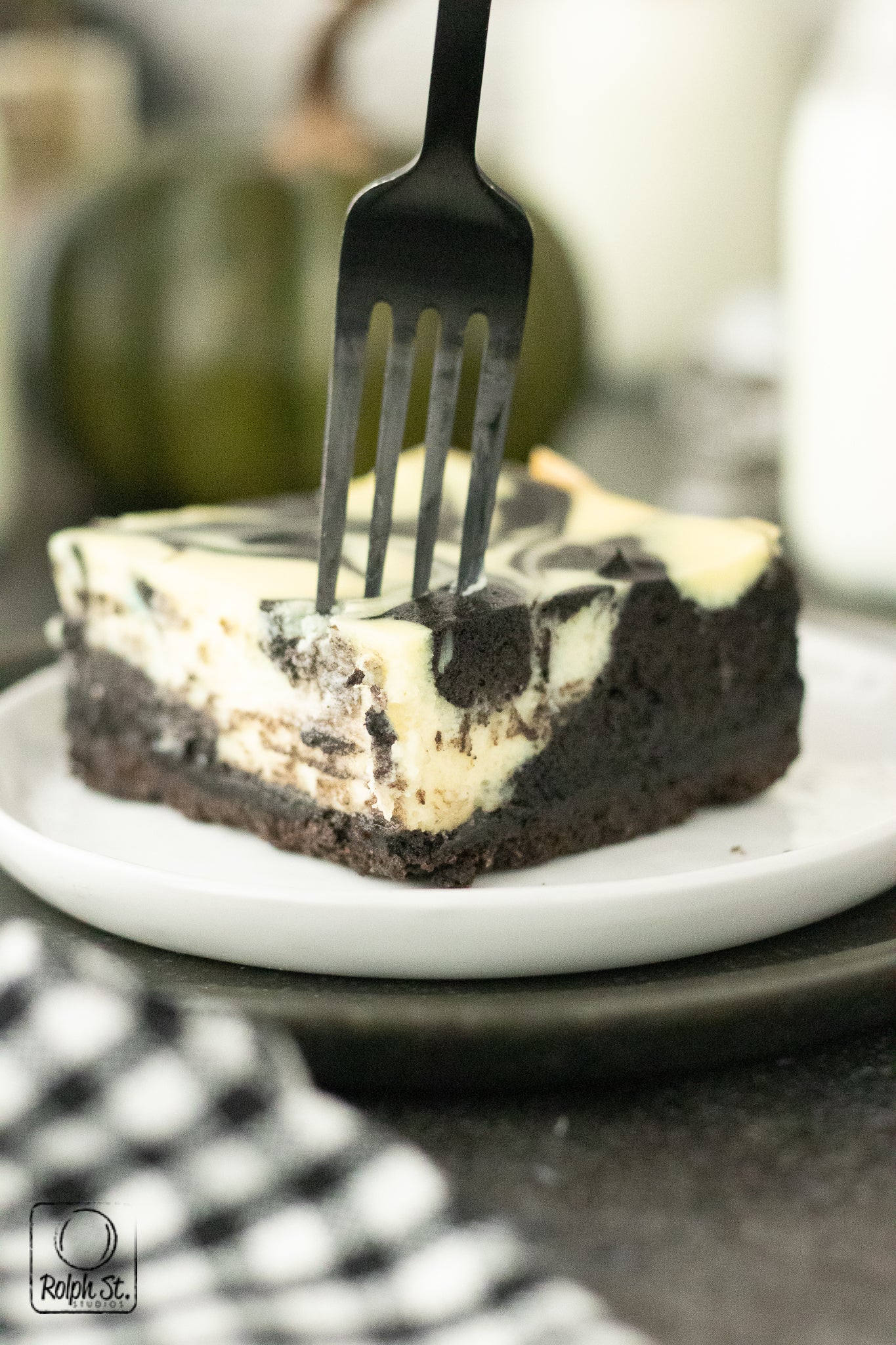 Exclusive Black Velvet Swirl Cheesecake Bars