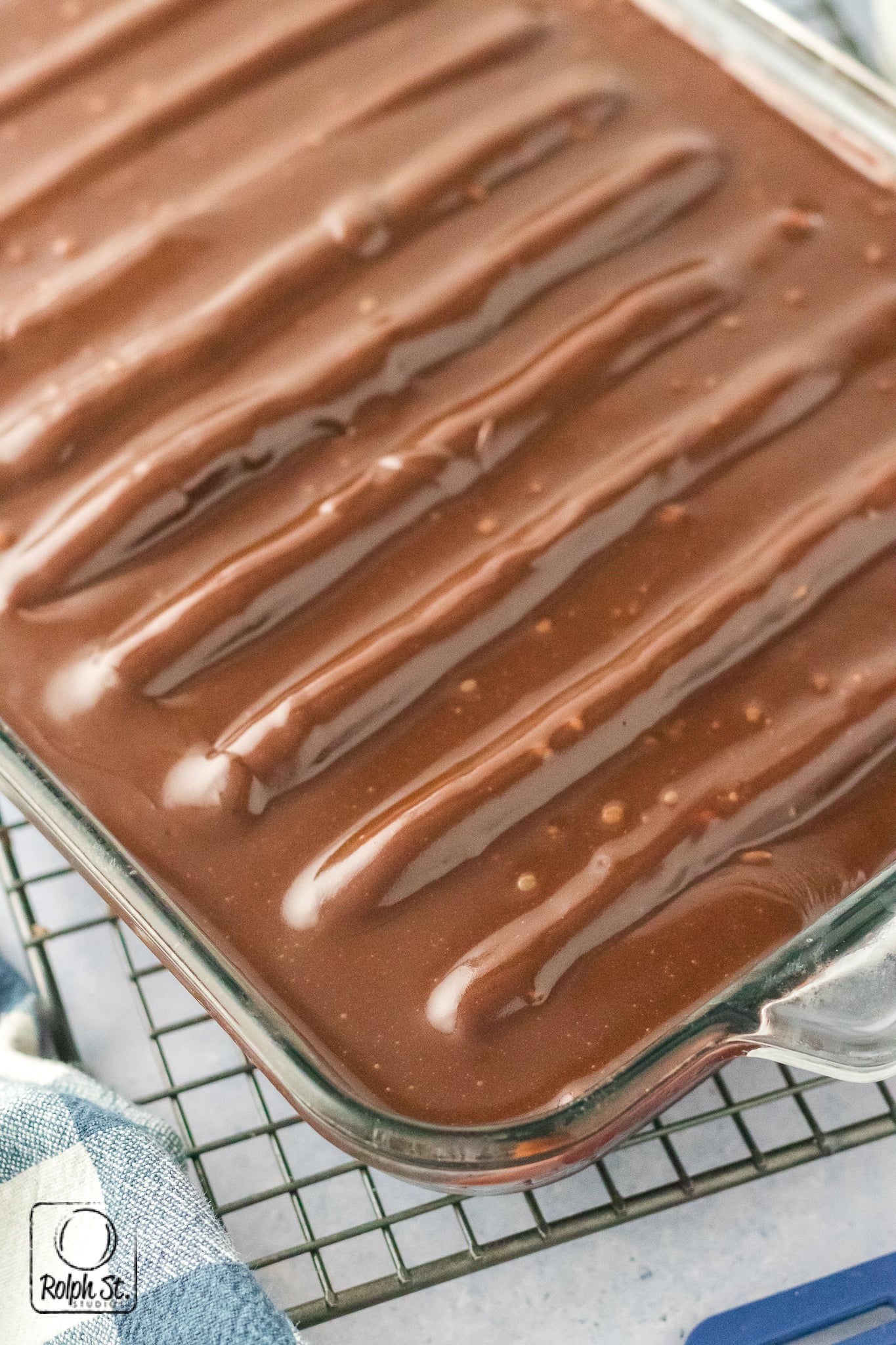 Exclusive Bumpy Cake