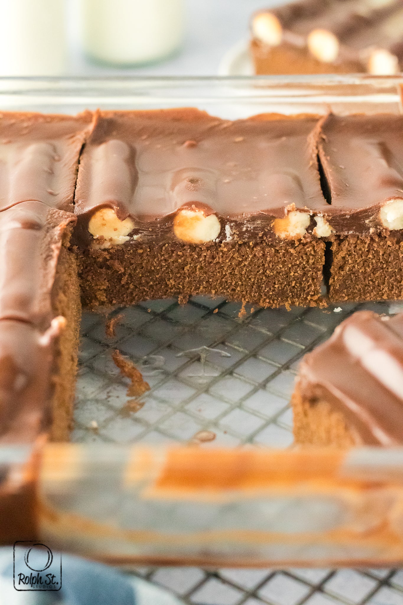 Exclusive Bumpy Cake