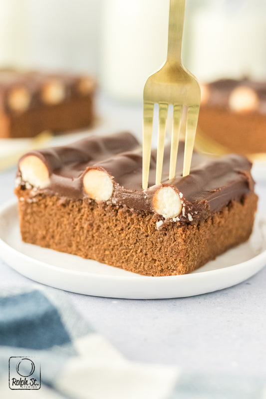 Exclusive Bumpy Cake