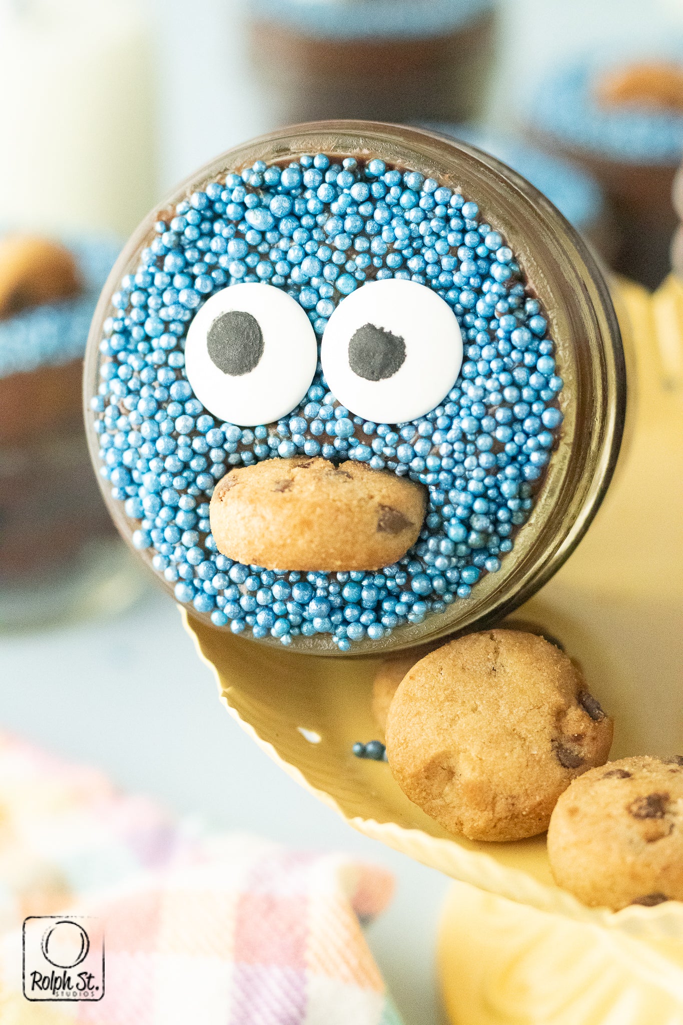 Exclusive Cookie Monster Dot Cake