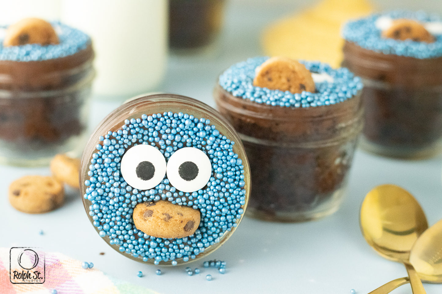 Exclusive Cookie Monster Dot Cake