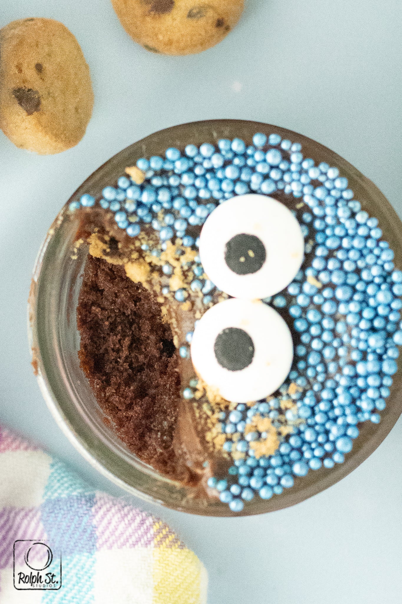 Exclusive Cookie Monster Dot Cake
