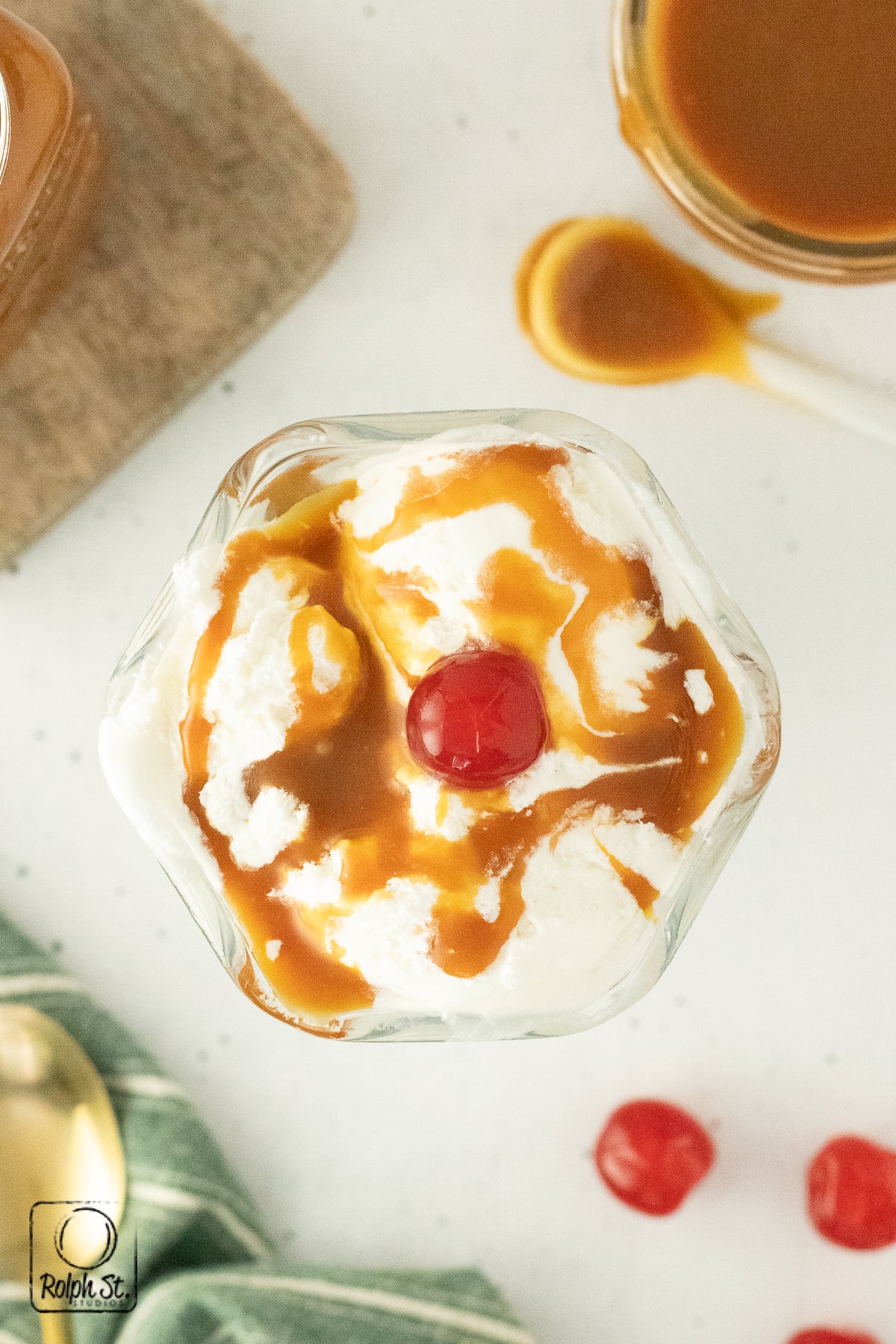 Recreation:  Caramel Rum Sauce