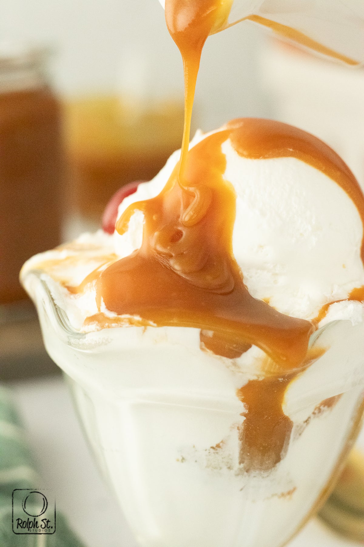Recreation:  Caramel Rum Sauce