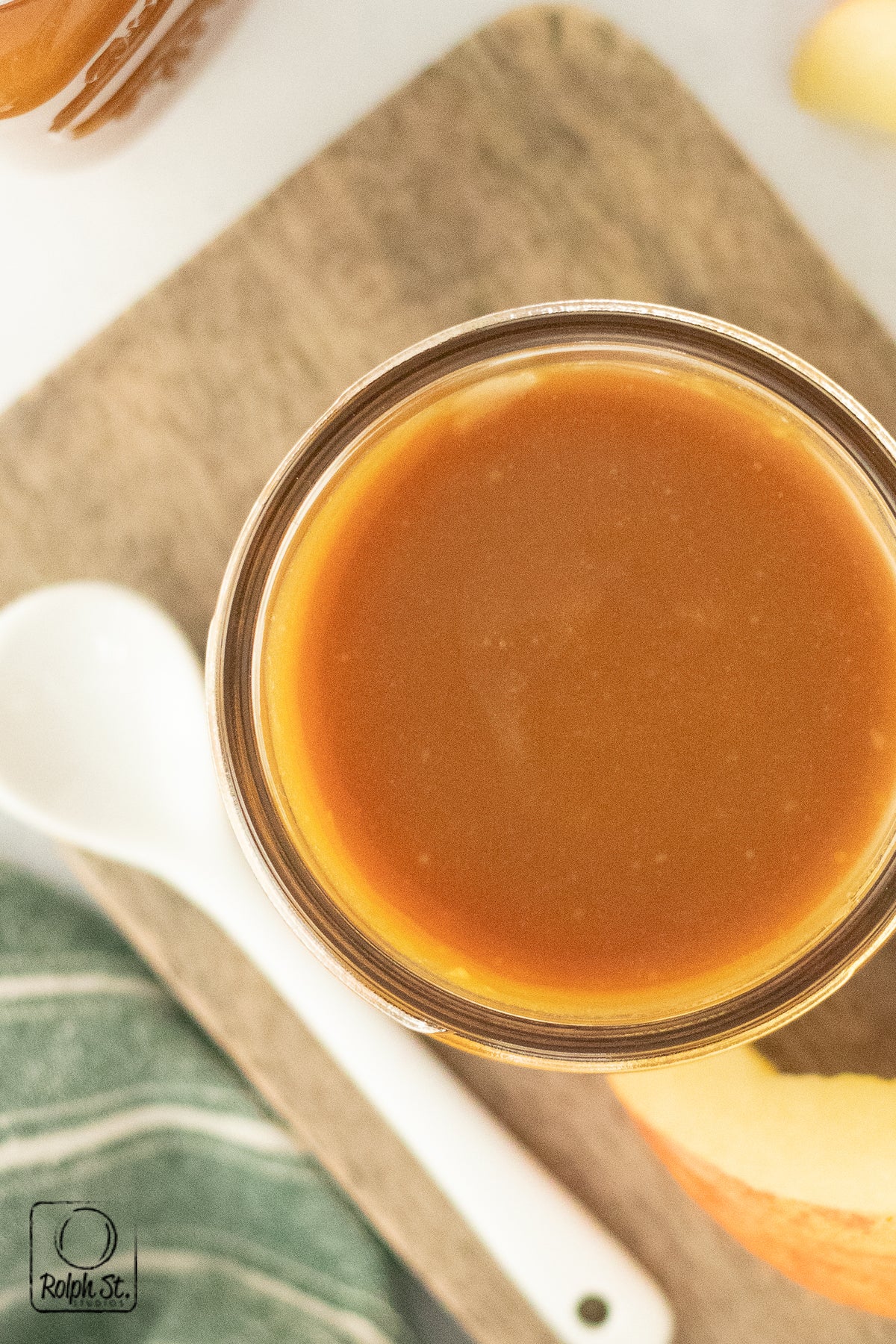 Recreation:  Caramel Rum Sauce