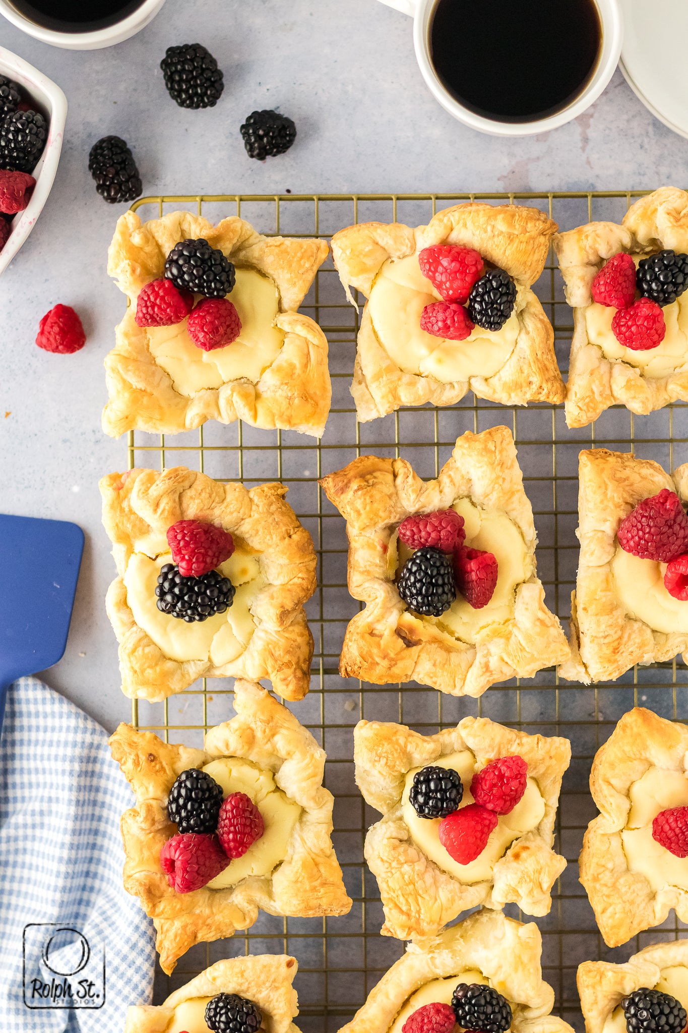 Exclusive Cheese Crowns