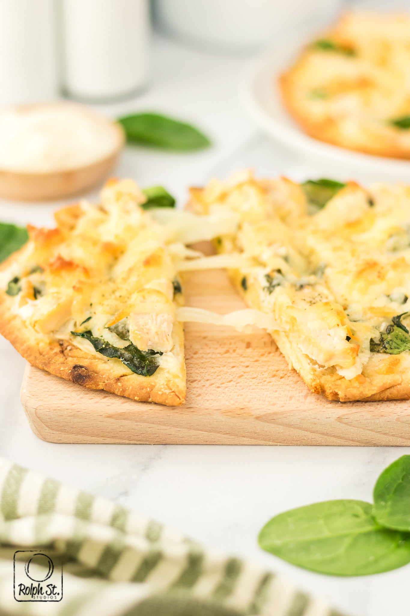 Recreation: Chicken Alfredo Flatbread