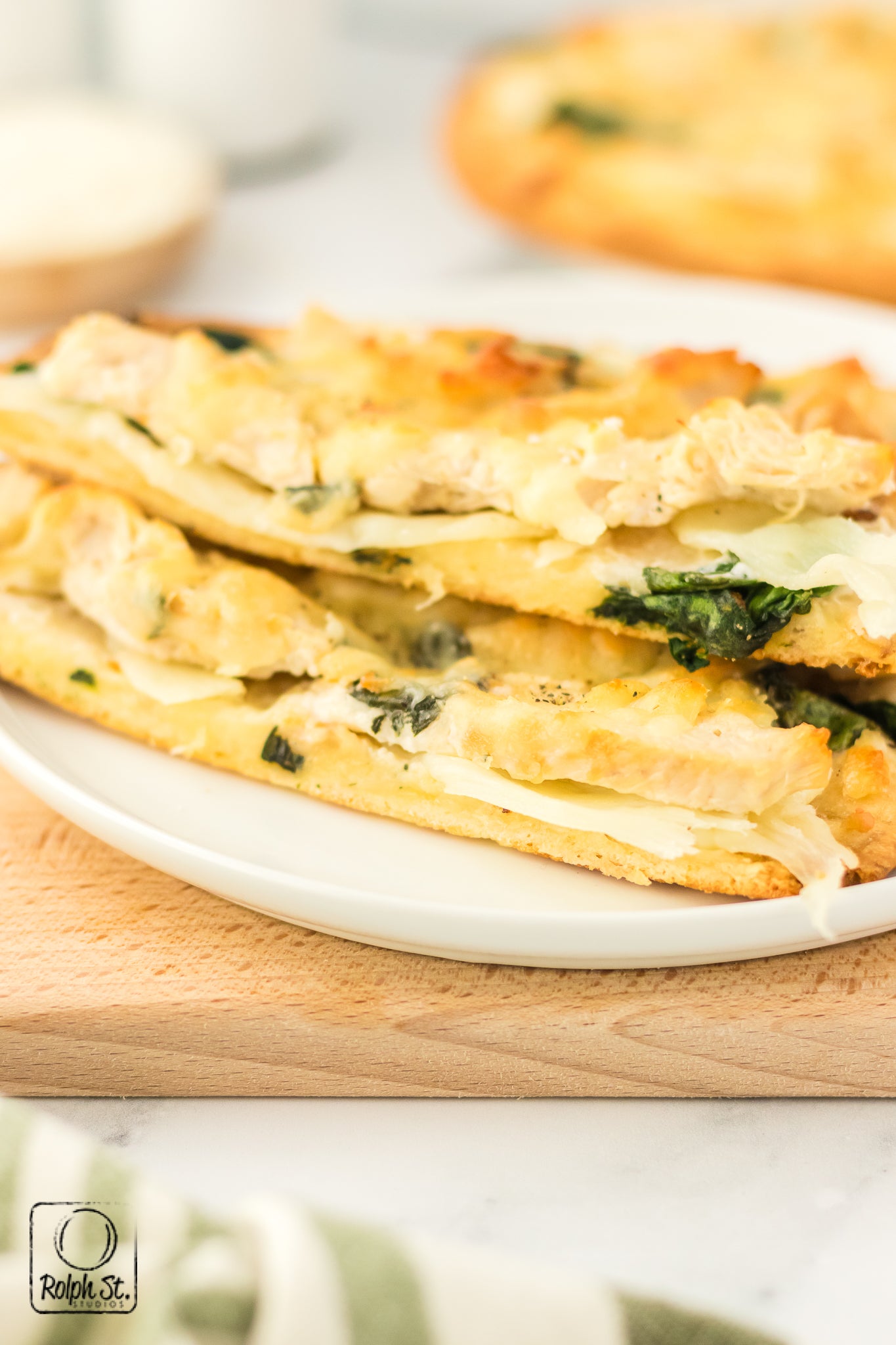 Recreation: Chicken Alfredo Flatbread