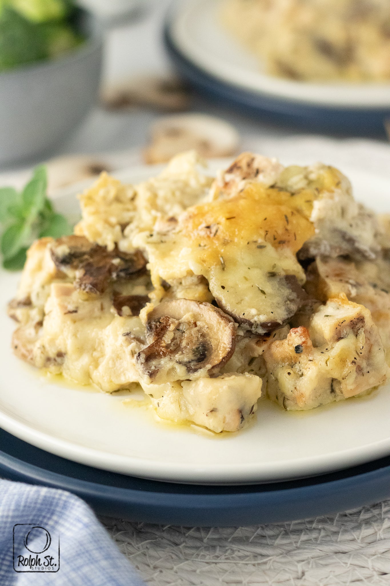 Recreation: Keto Garlic Chicken Mushroom Casserole