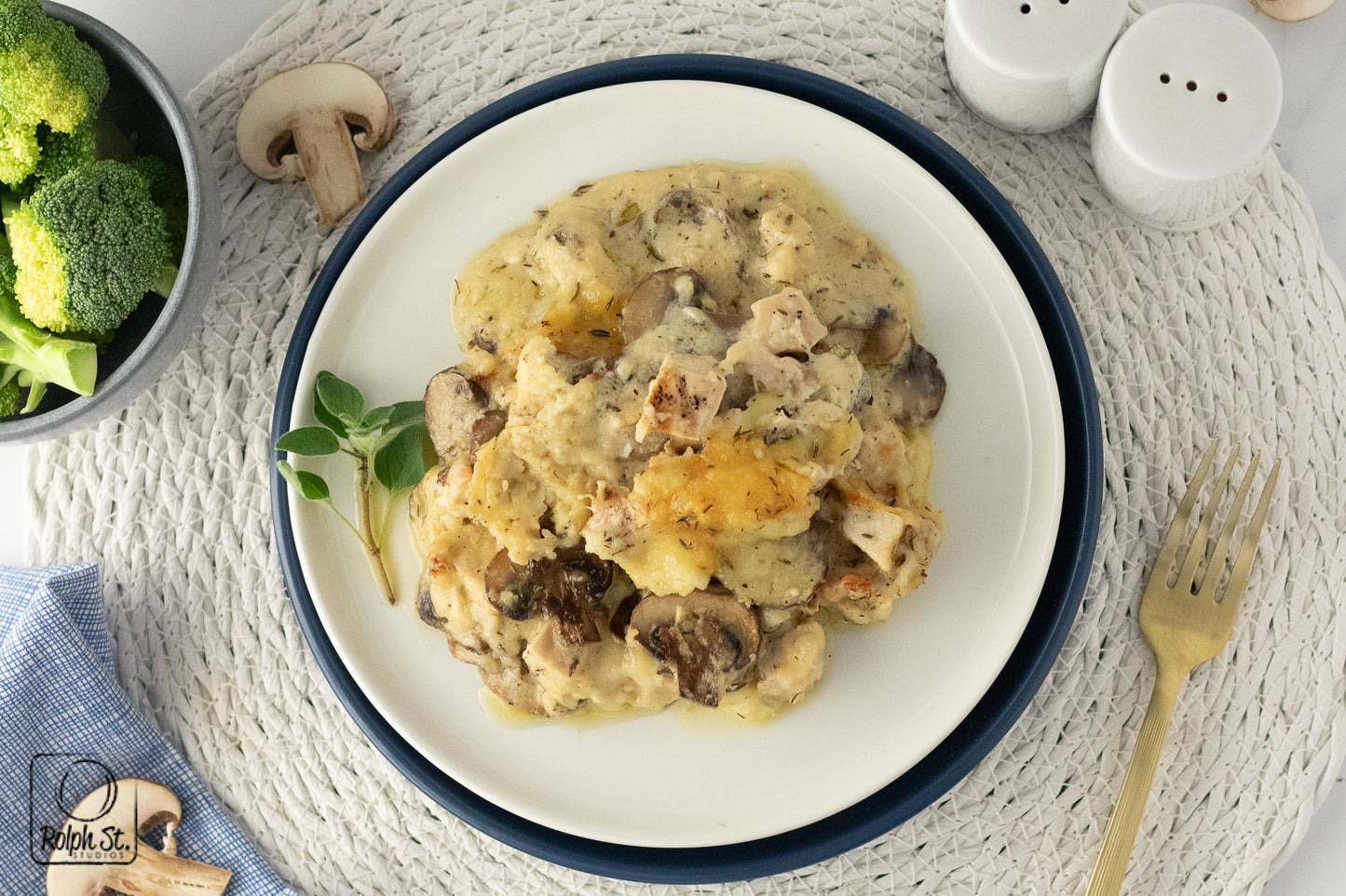 Recreation: Keto Garlic Chicken Mushroom Casserole