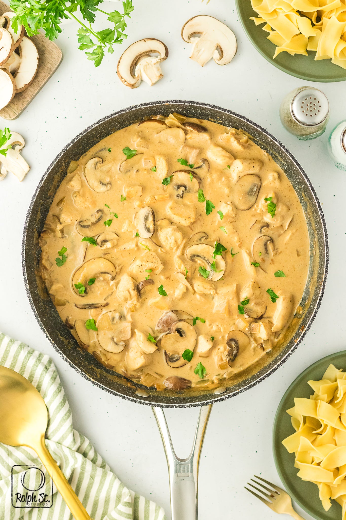 Exclusive Chicken Stroganoff