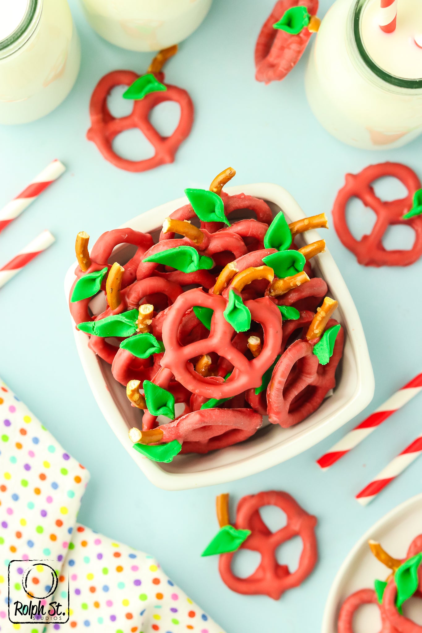 Exclusive Chocolate Covered Pretzel Apples