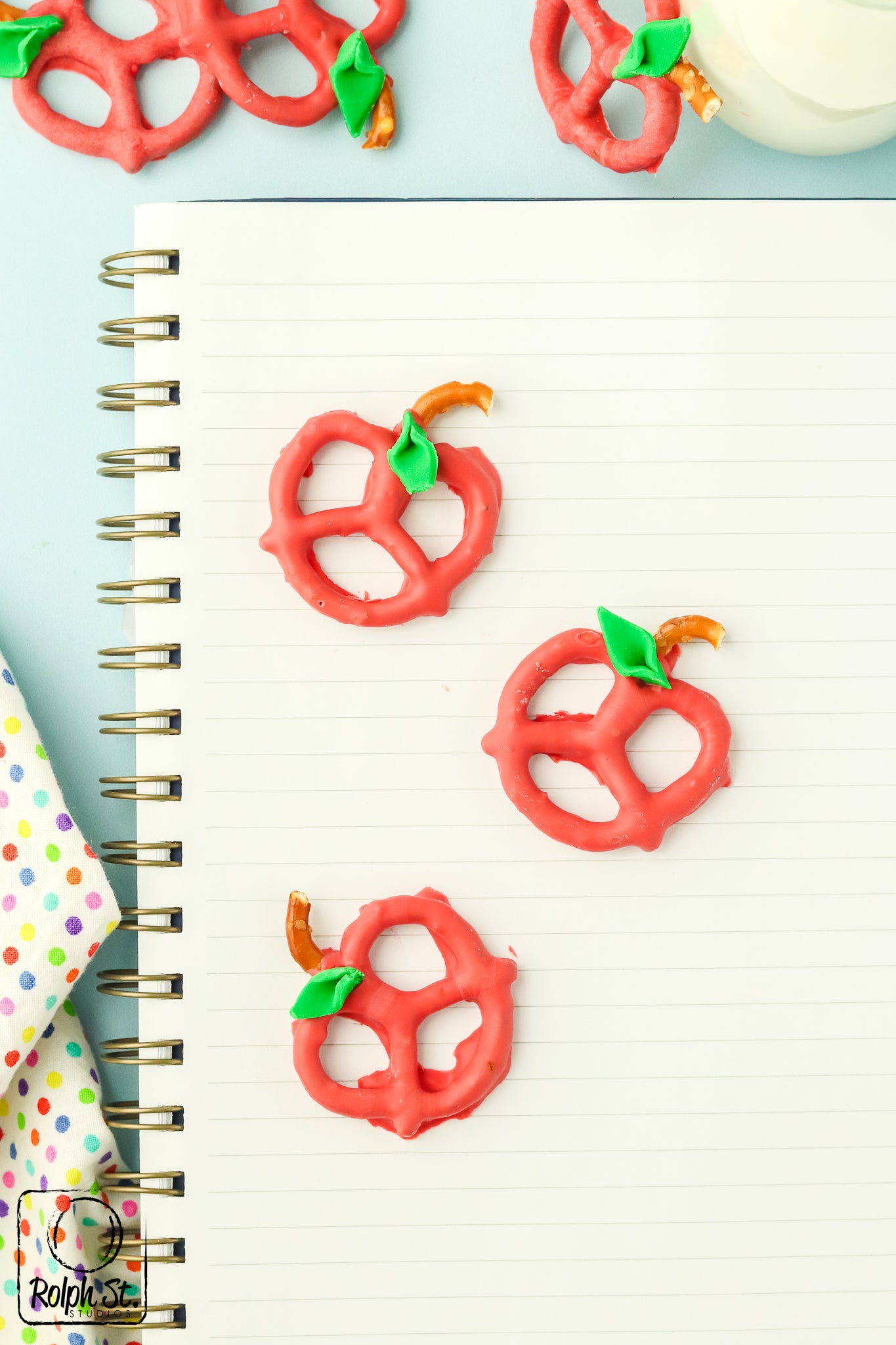 Exclusive Chocolate Covered Pretzel Apples