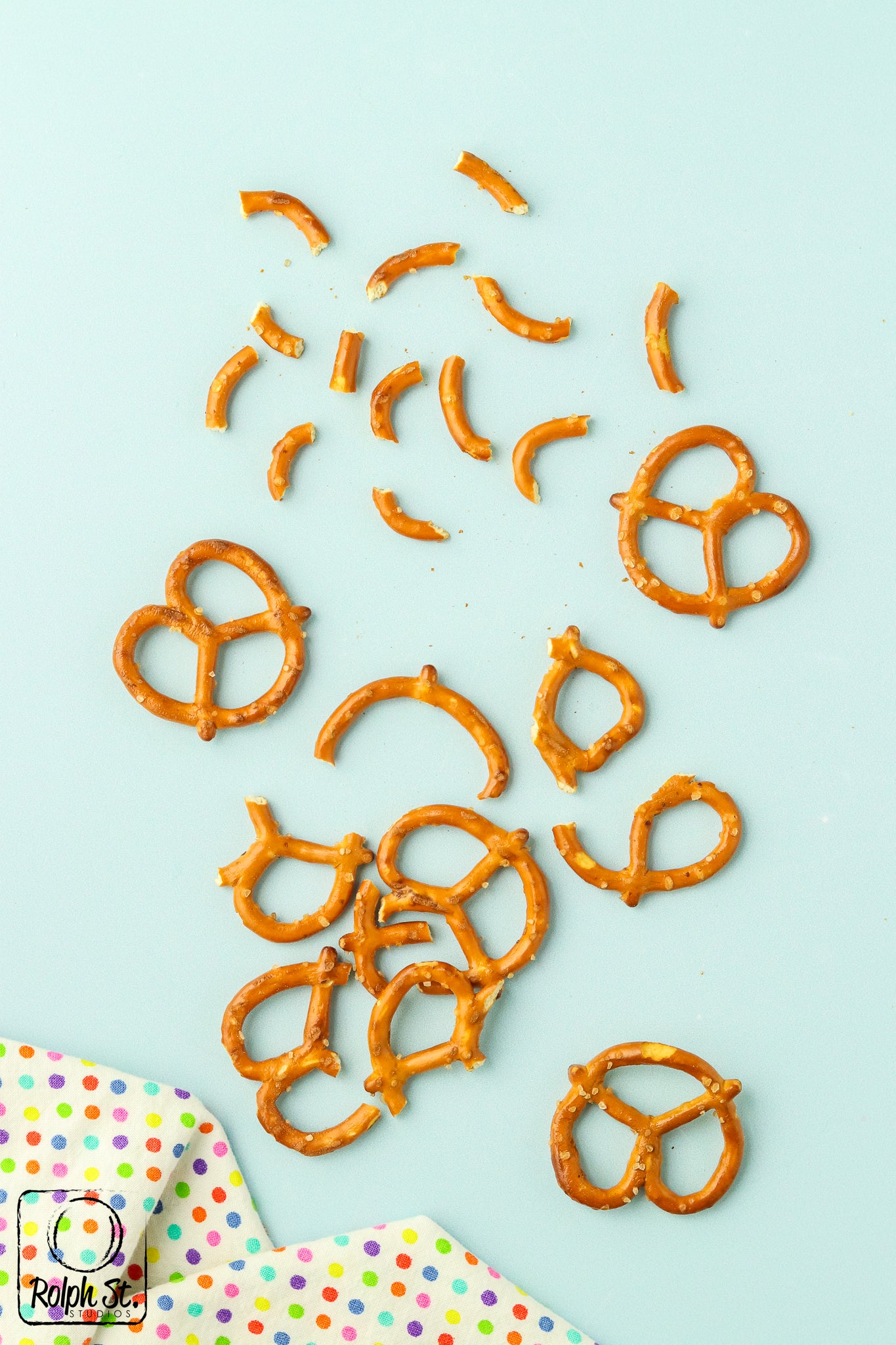 Exclusive Chocolate Covered Pretzel Apples