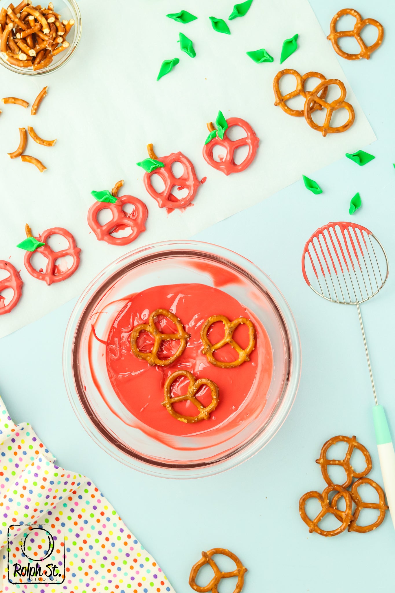 Exclusive Chocolate Covered Pretzel Apples